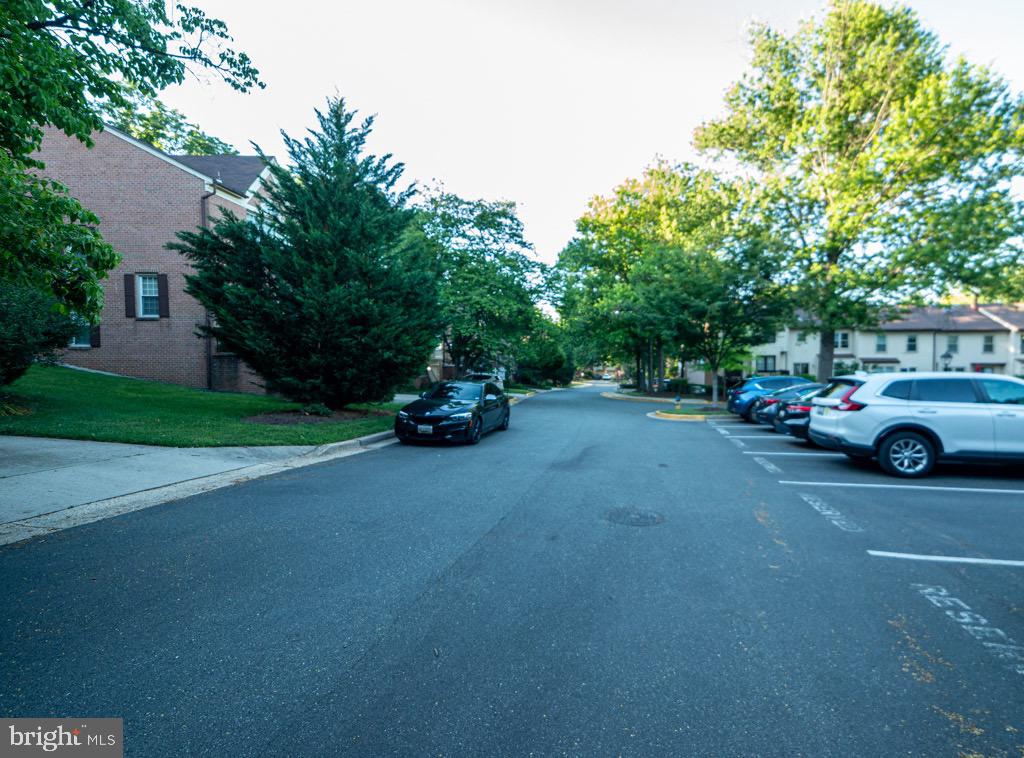 ROCKVILLE HEIGHTS - Residential