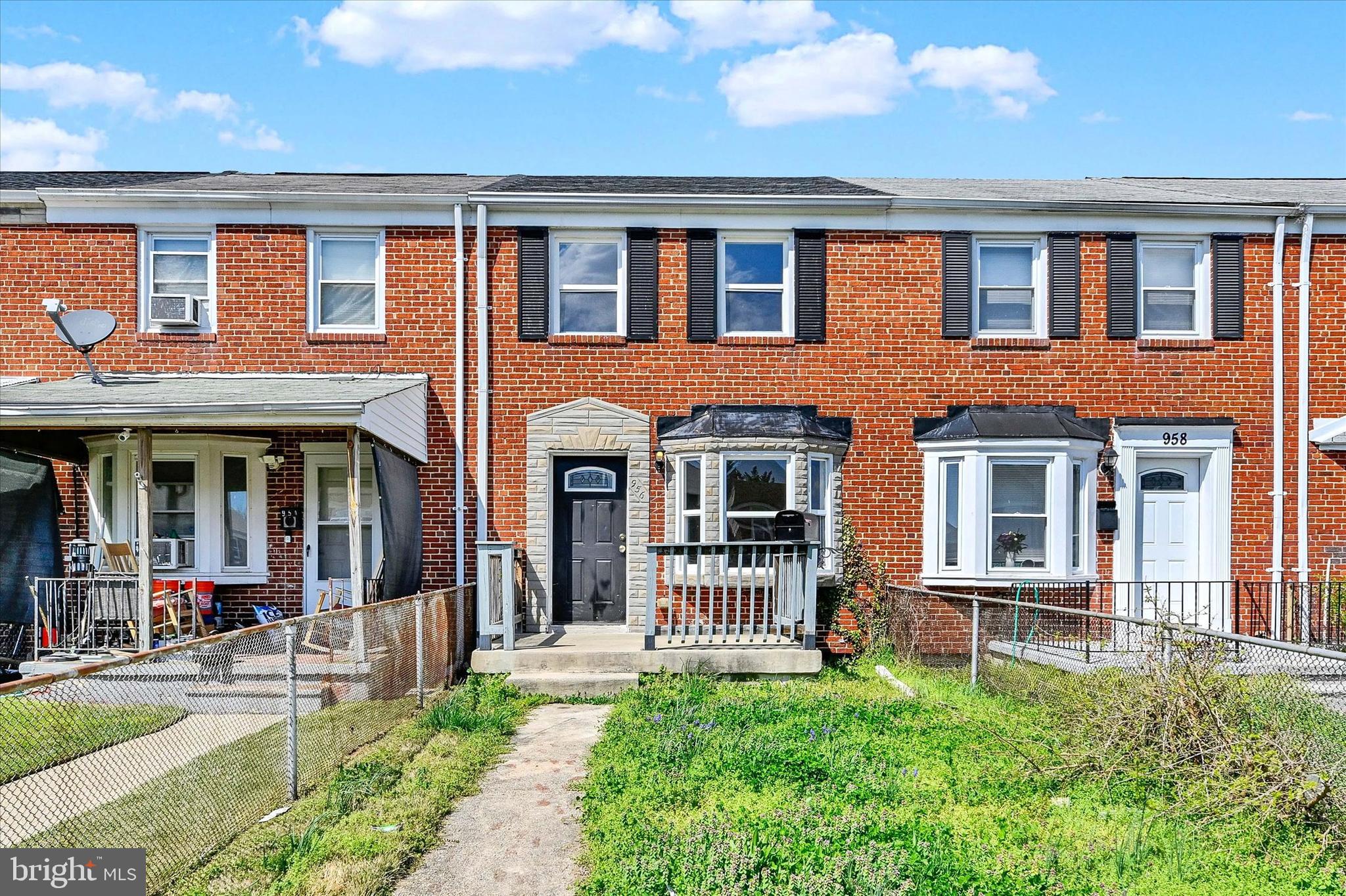 Welcome to 956 Middlesex Rd, a move-in-ready brick townhome offering a comfortable layout and great everyday functionality. The main level features hardwood flooring and a bright living and dining area that flows into a spacious kitchen, creating an easy space for both daily living and entertaining. From the kitchen and dining area, a rear door leads to the backyard, which may also offer additional parking potential.
Upstairs, you’ll find hardwood floors throughout, along with 2 bedrooms and 1 full bathroom. The unfinished basement provides excellent storage or future potential and includes the laundry area plus walk-up access to the backyard. A solid and well-kept home, ready for its next owner to move right in and make it their own.