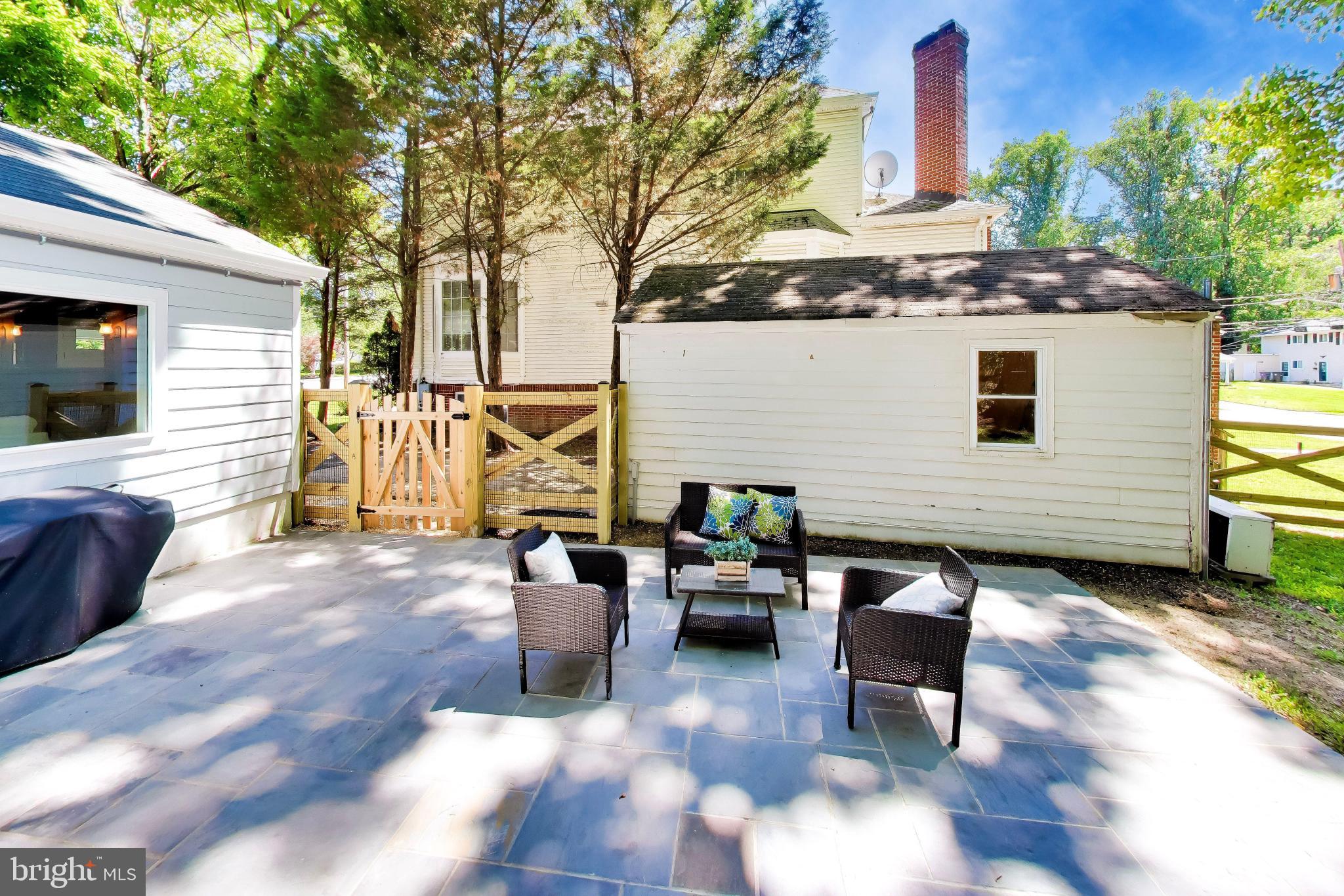 WEST END PARK - Residential