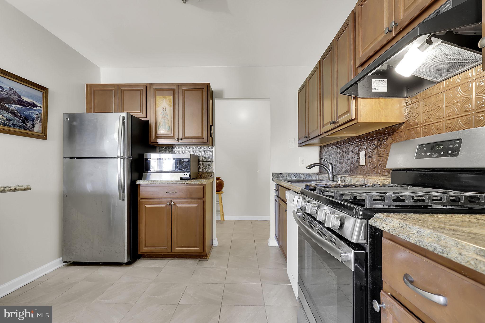 THOMAS CHOICE GARDENS - Residential