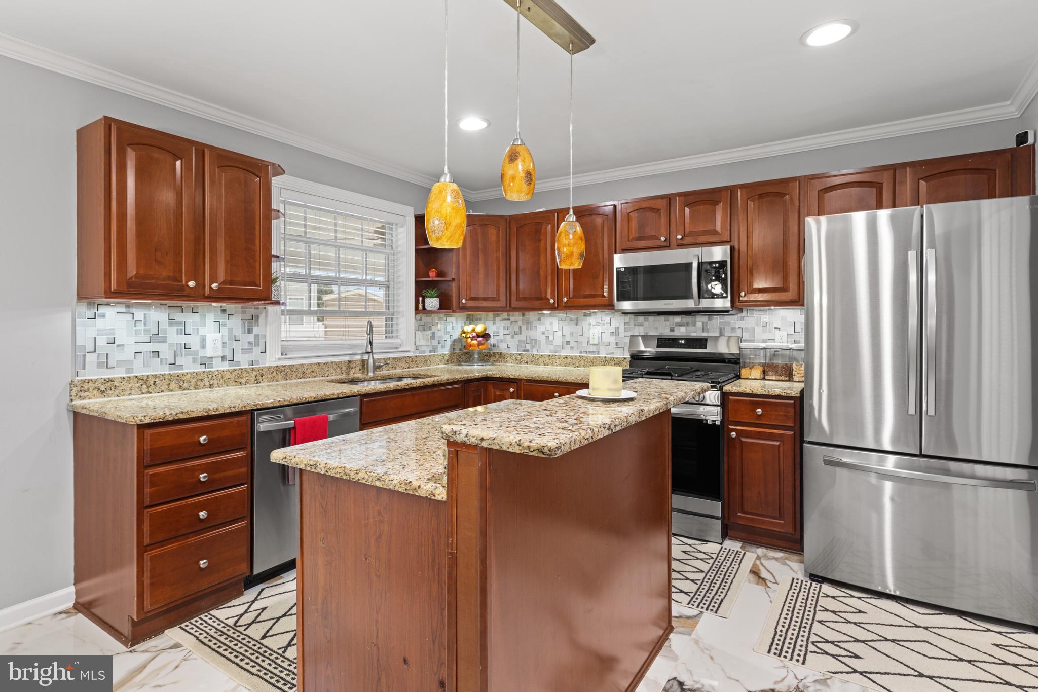 BRIDGEWOOD ESTATES - Residential