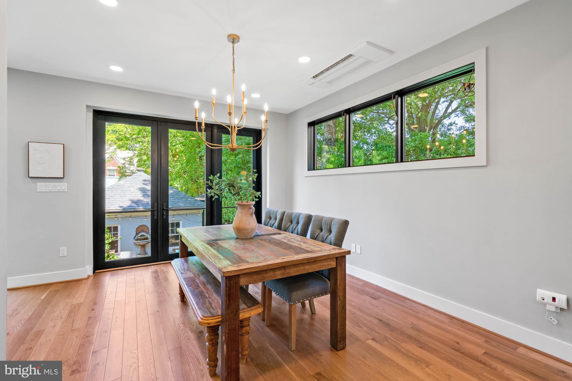 CHEVY CHASE VILLAGE - Residential