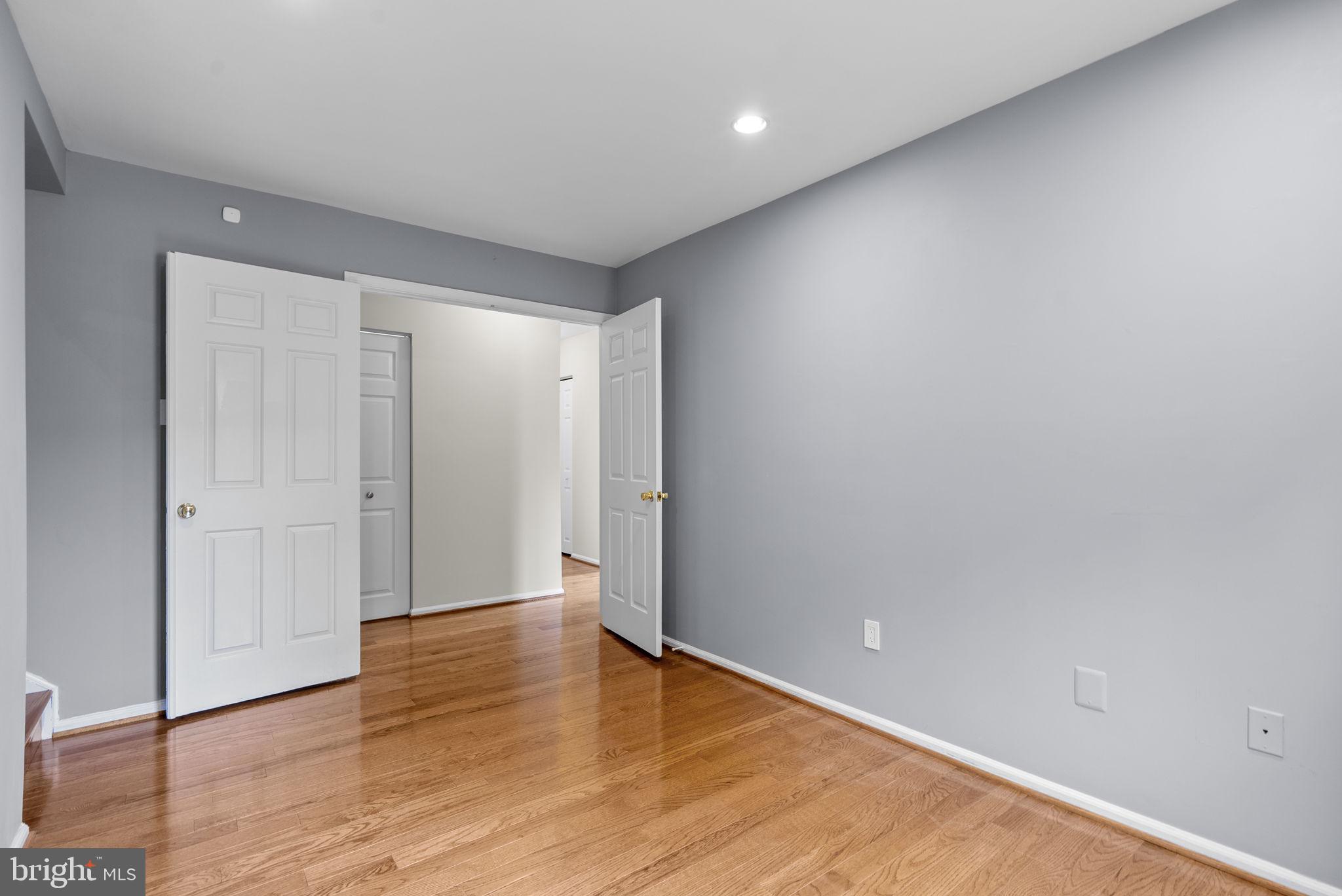 ORCHARD RIDGE - Residential