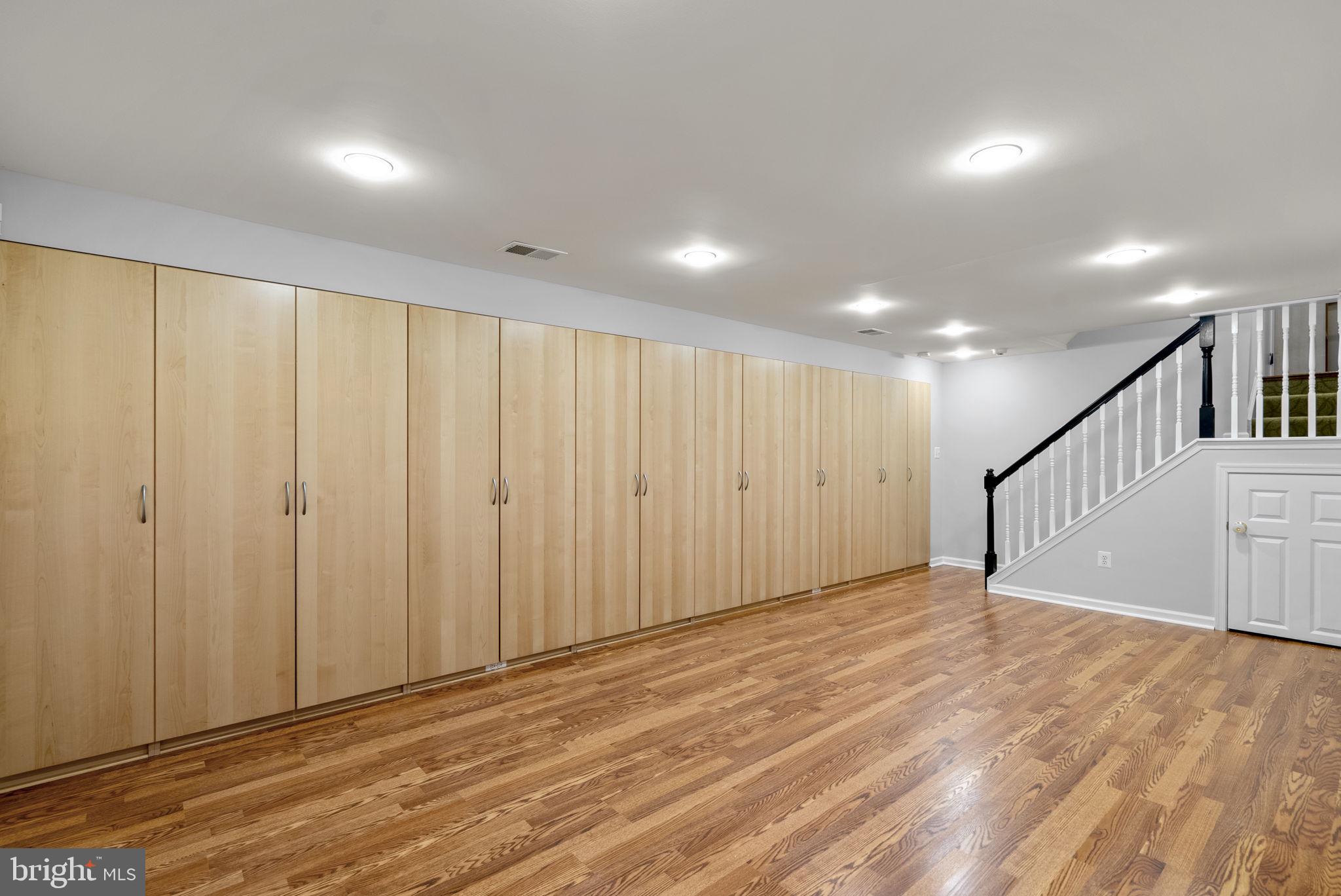 ORCHARD RIDGE - Residential
