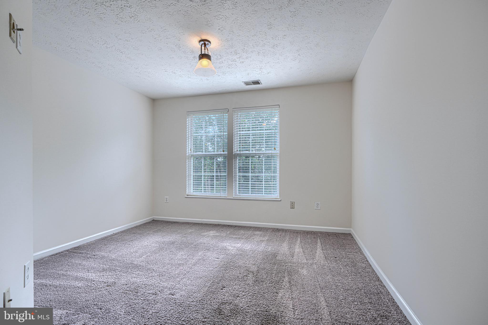 SOUTHFIELD CONDO - Residential