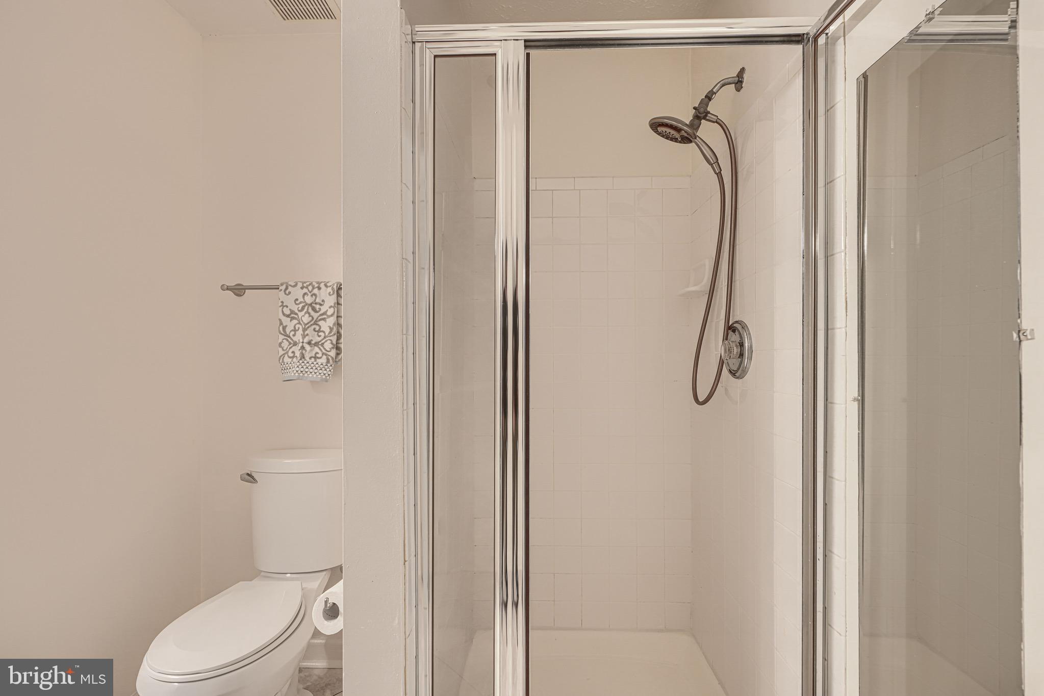 SOUTHFIELD CONDO - Residential