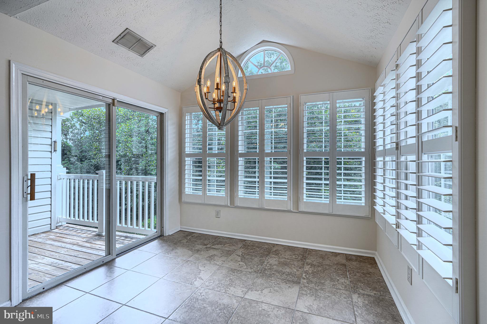 SOUTHFIELD CONDO - Residential