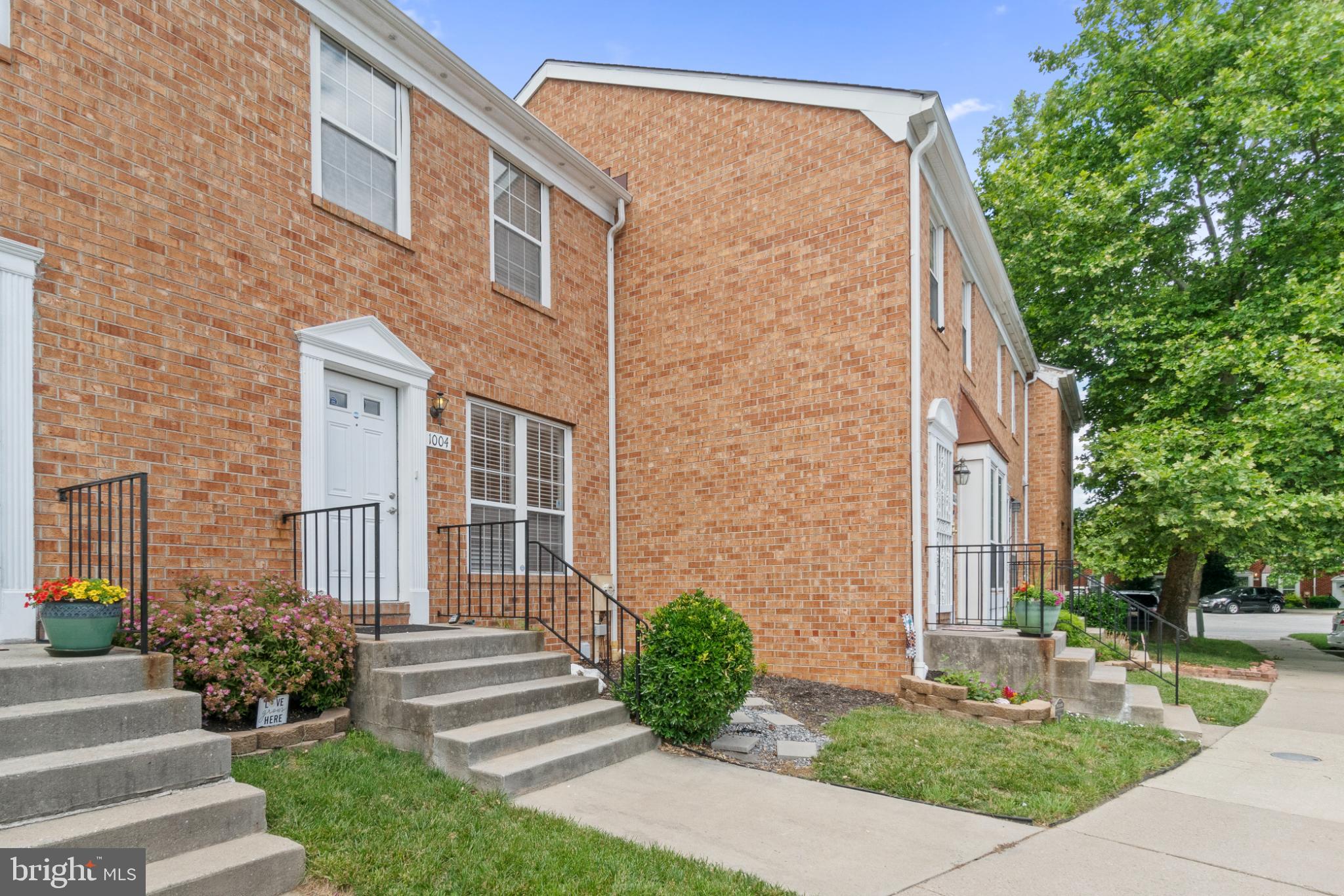 BELVEDERE SQUARE - Residential