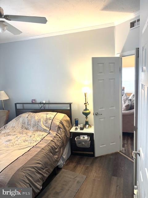 WEST BAY PARK - Residential