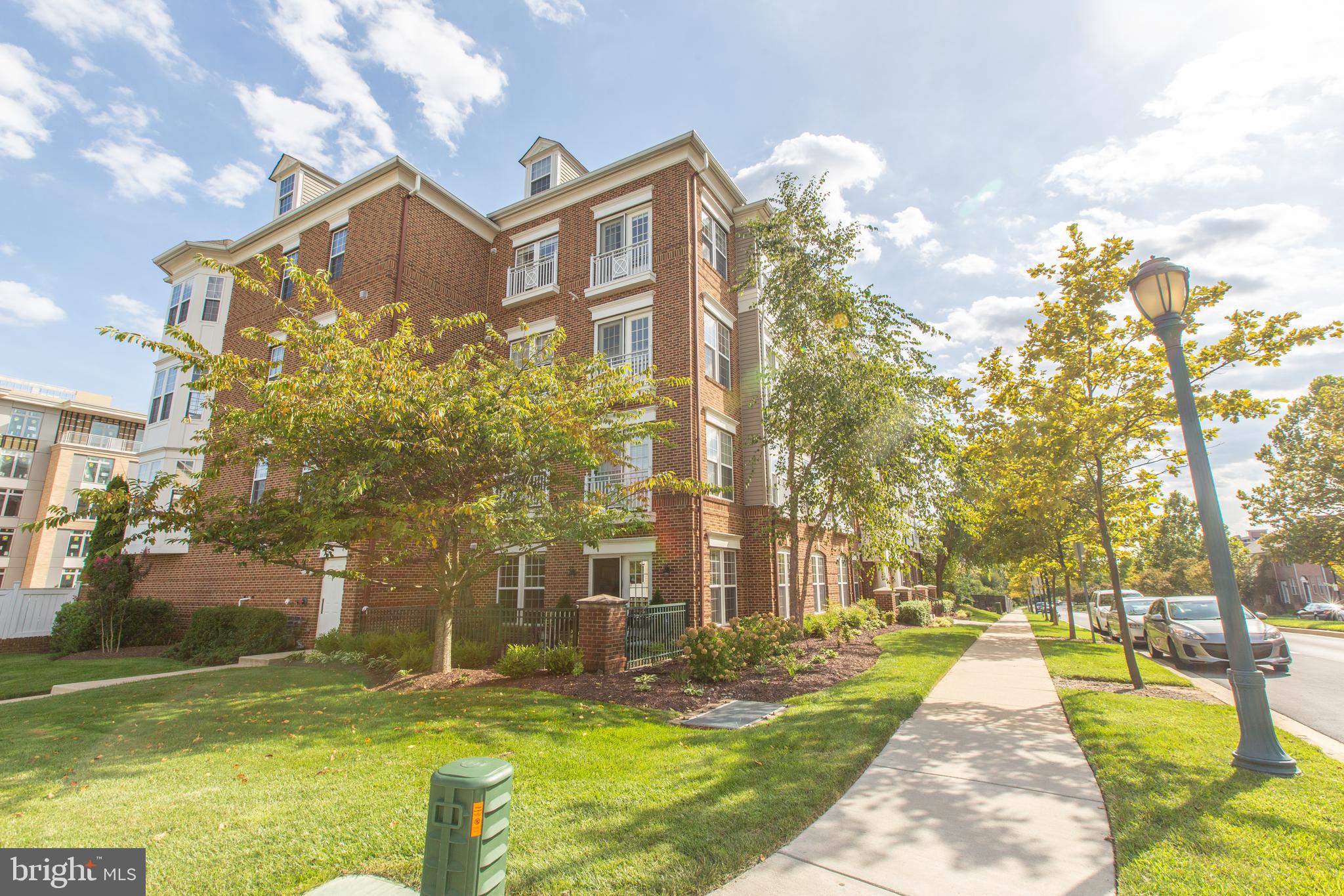 KING FARM - Residential Lease