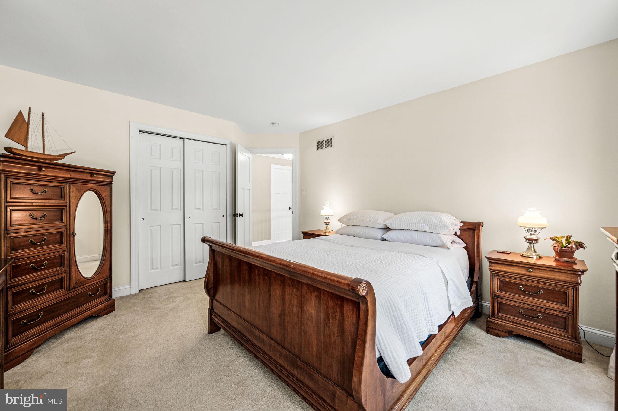 RIDINGS OF MALVERN - Residential