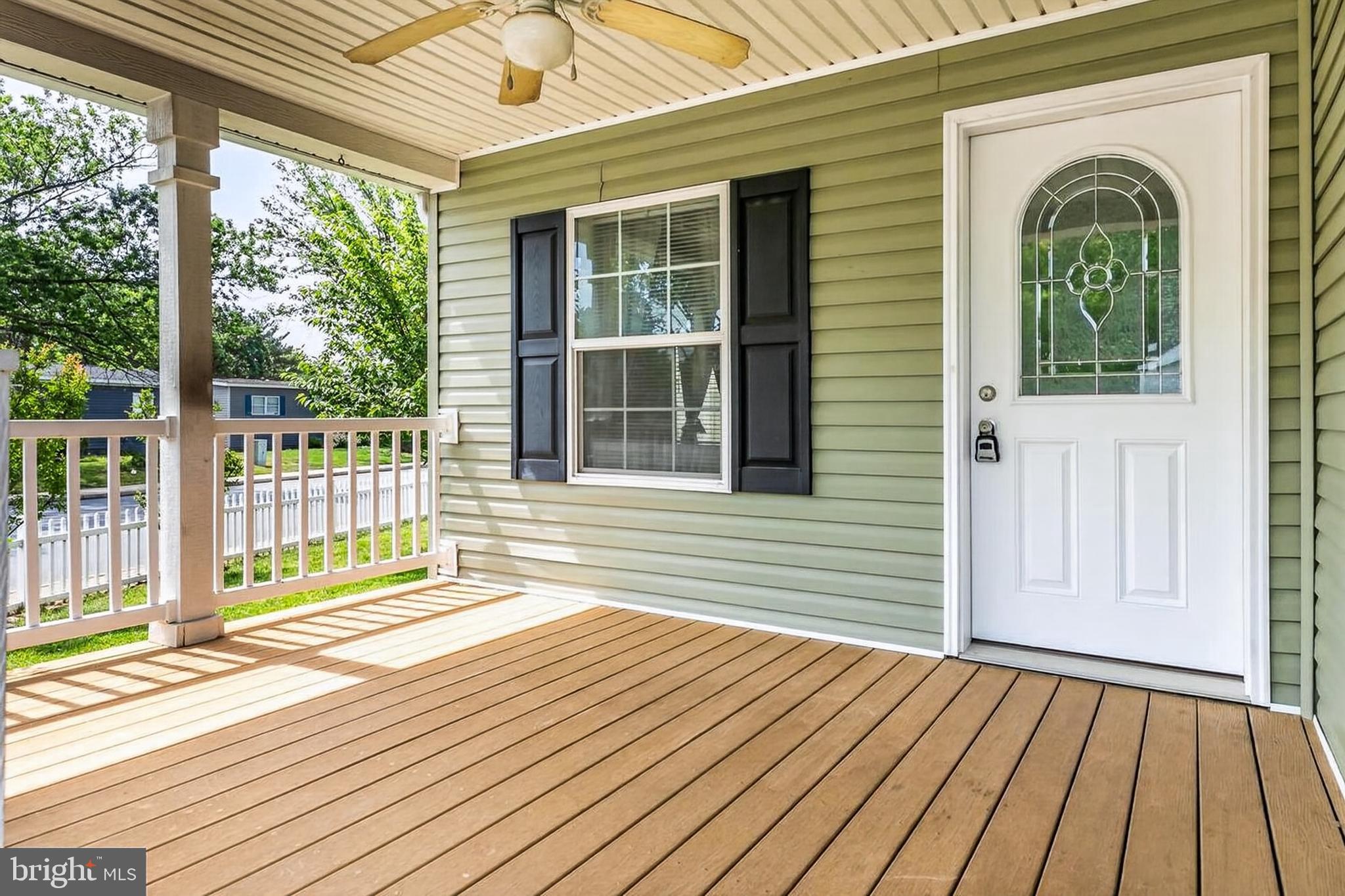 MEADOWS OF CHANTILLY - Residential