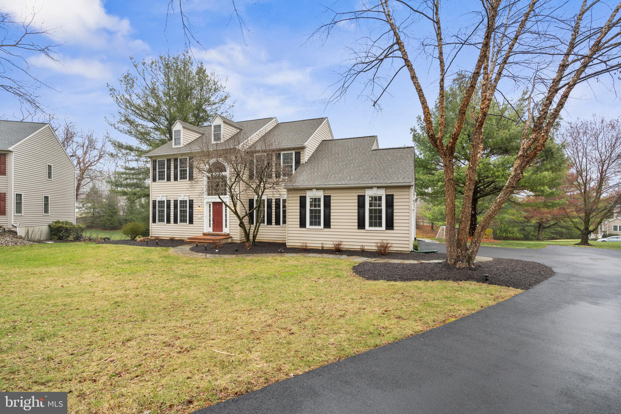 SUMMERHILL - Residential