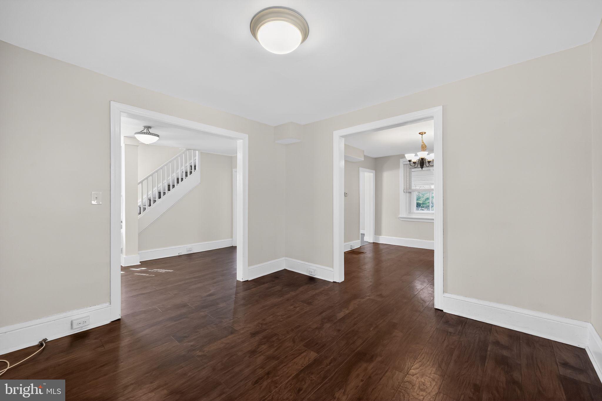 PAOLI GARDENS - Residential
