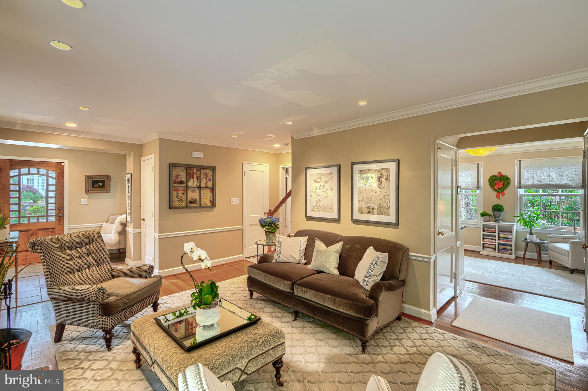 GREENWICH FOREST - Residential