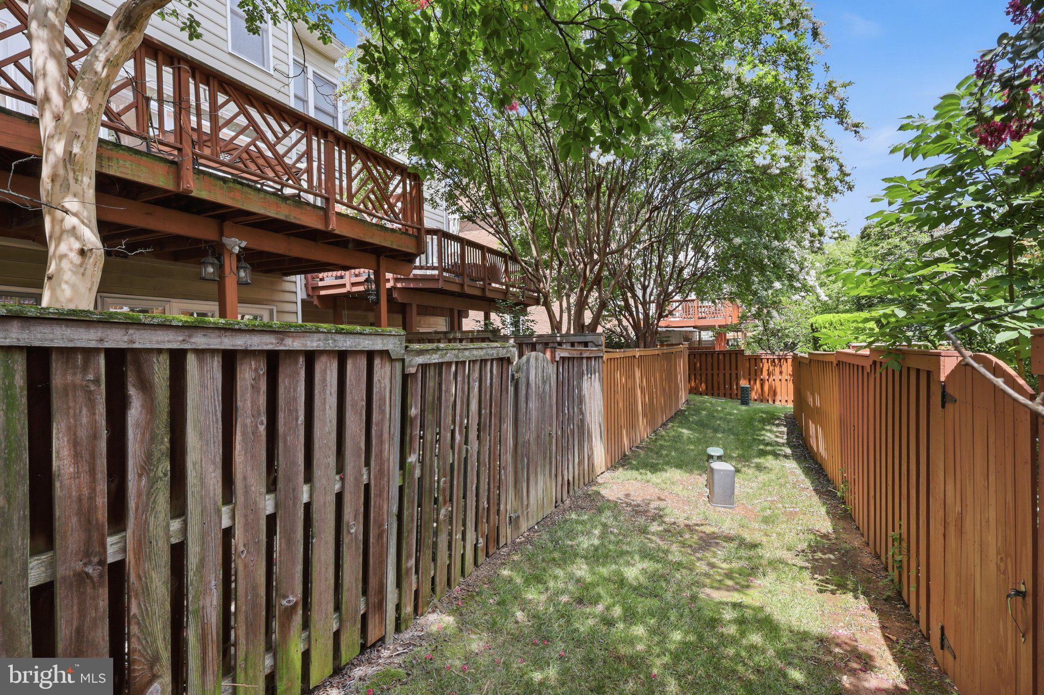AMBERWOOD - Residential