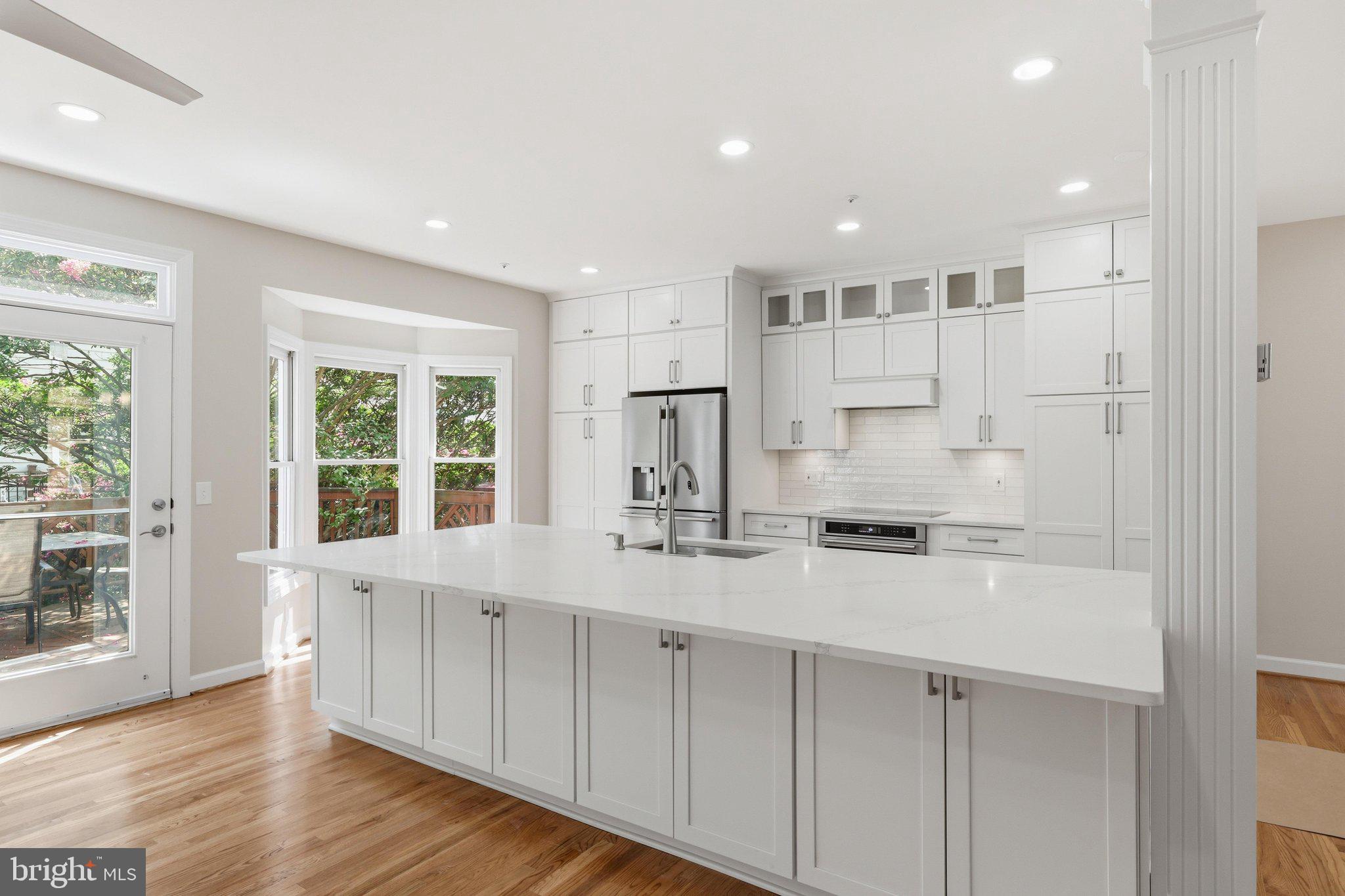 AMBERWOOD - Residential