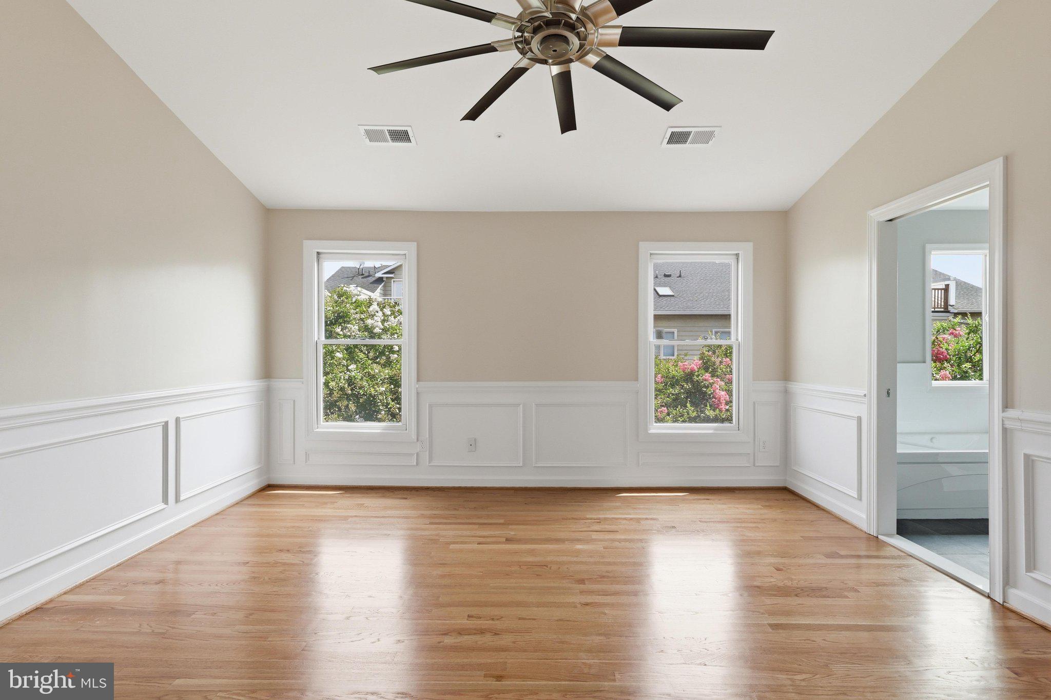 AMBERWOOD - Residential