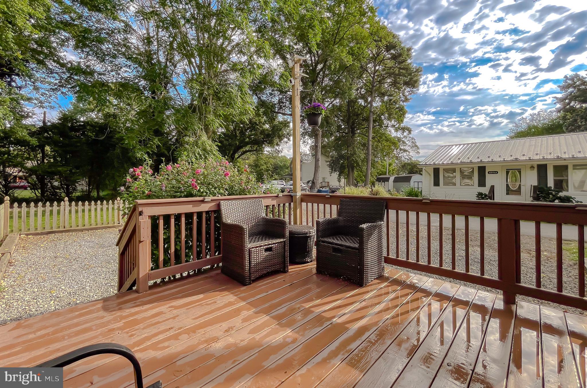 EAGLE HARBOR - Residential