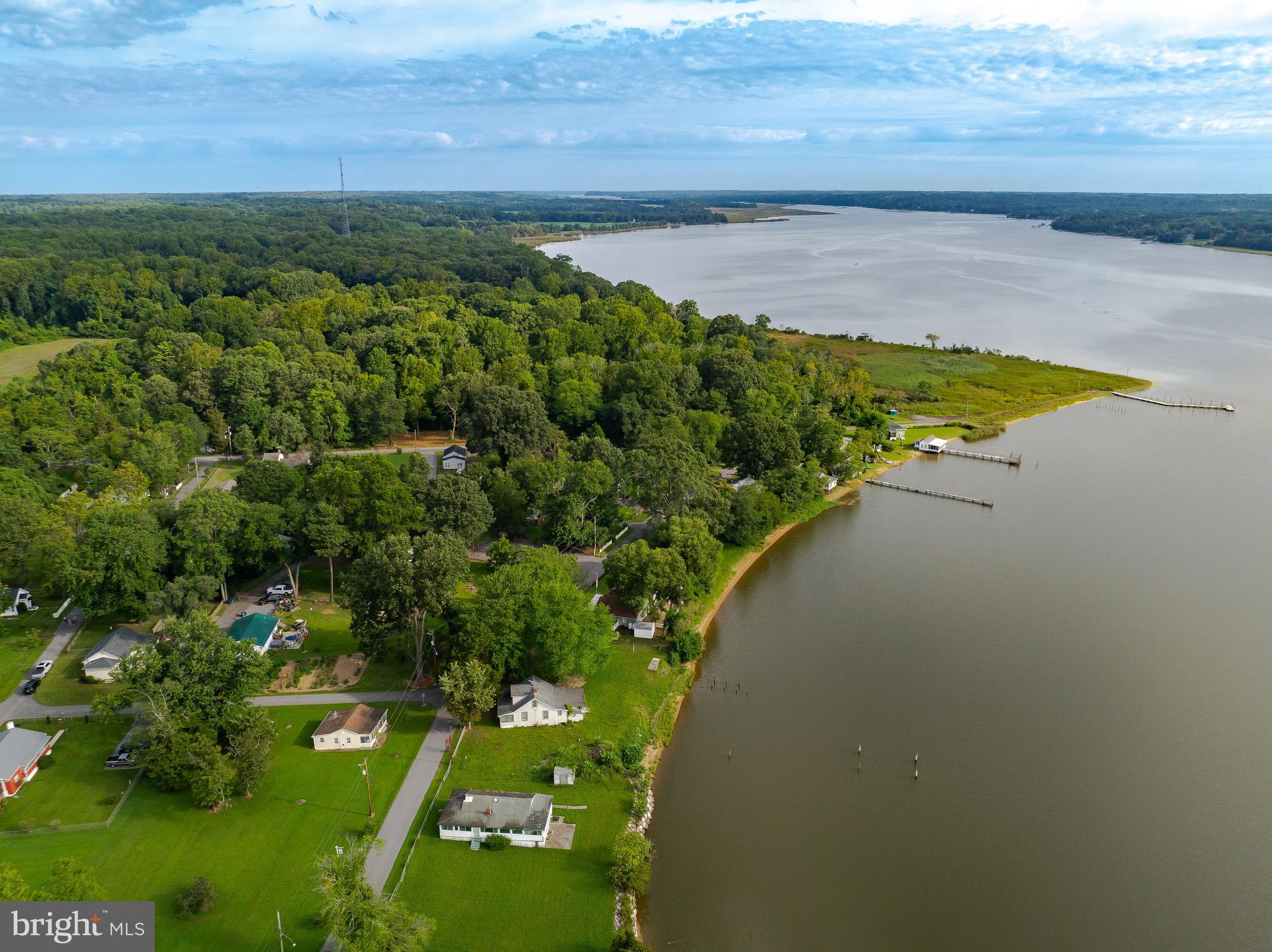 EAGLE HARBOR - Residential