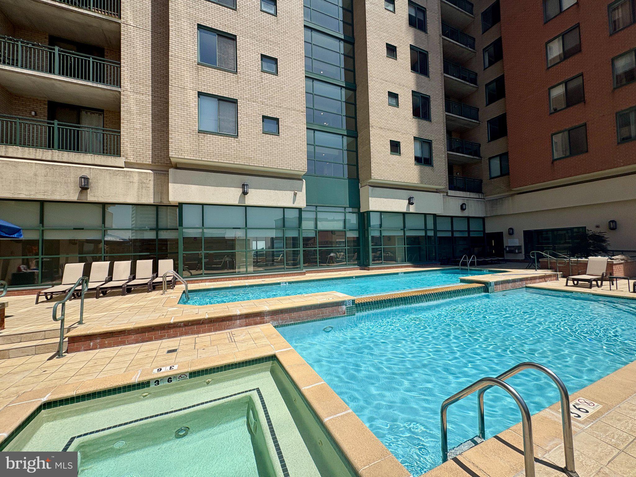 INNER HARBOR - Residential