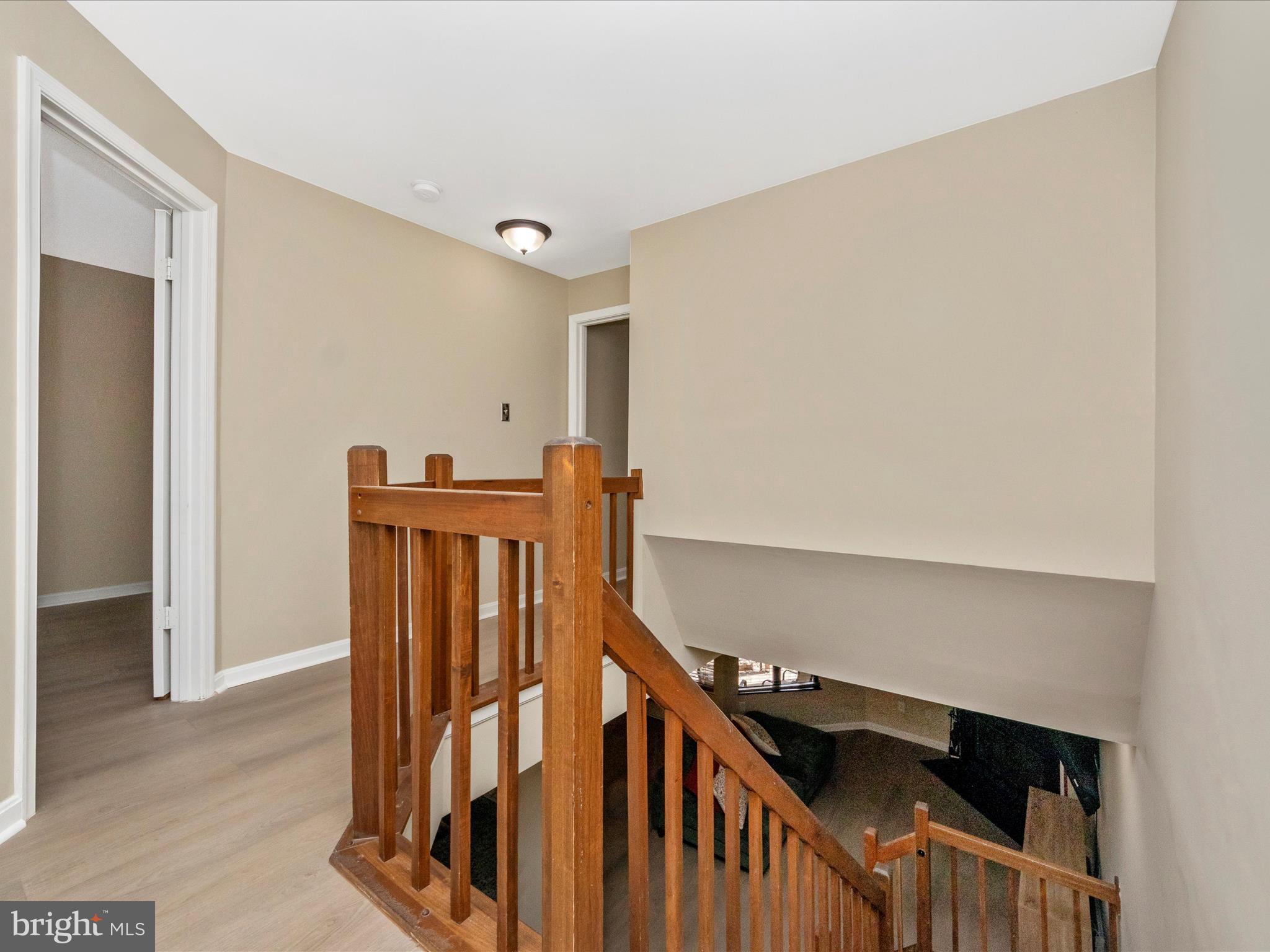 RIVERCHASE CONDOS - Residential