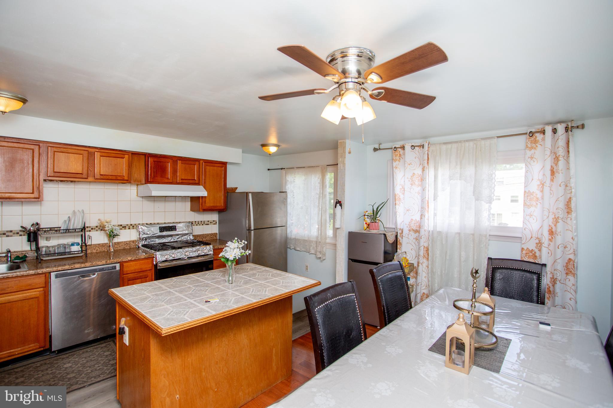 WEDGEWOOD - Residential