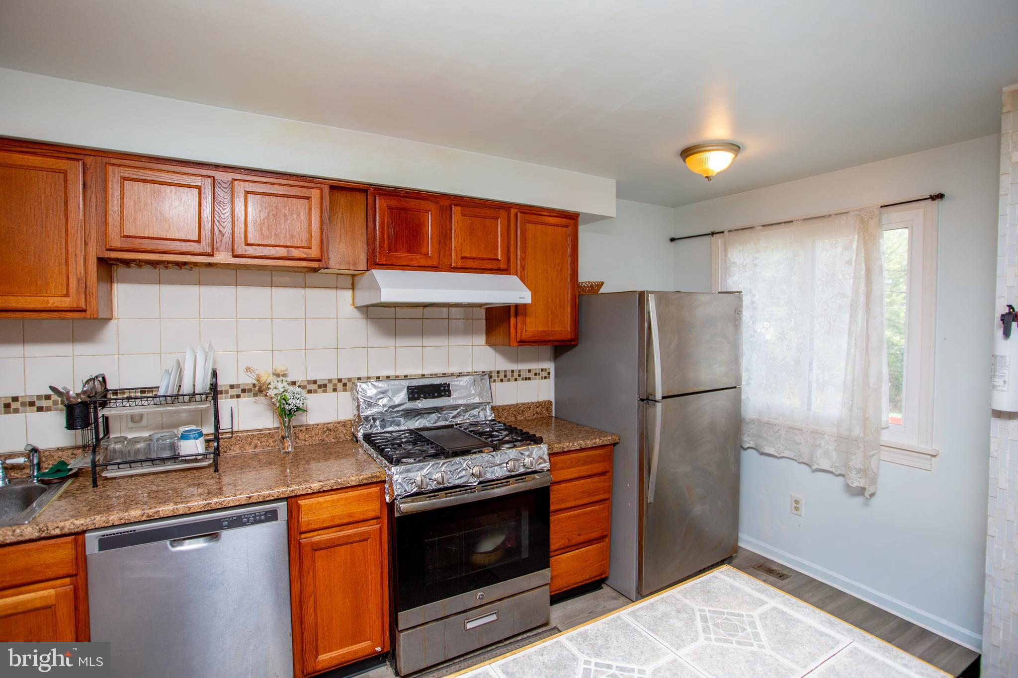 WEDGEWOOD - Residential