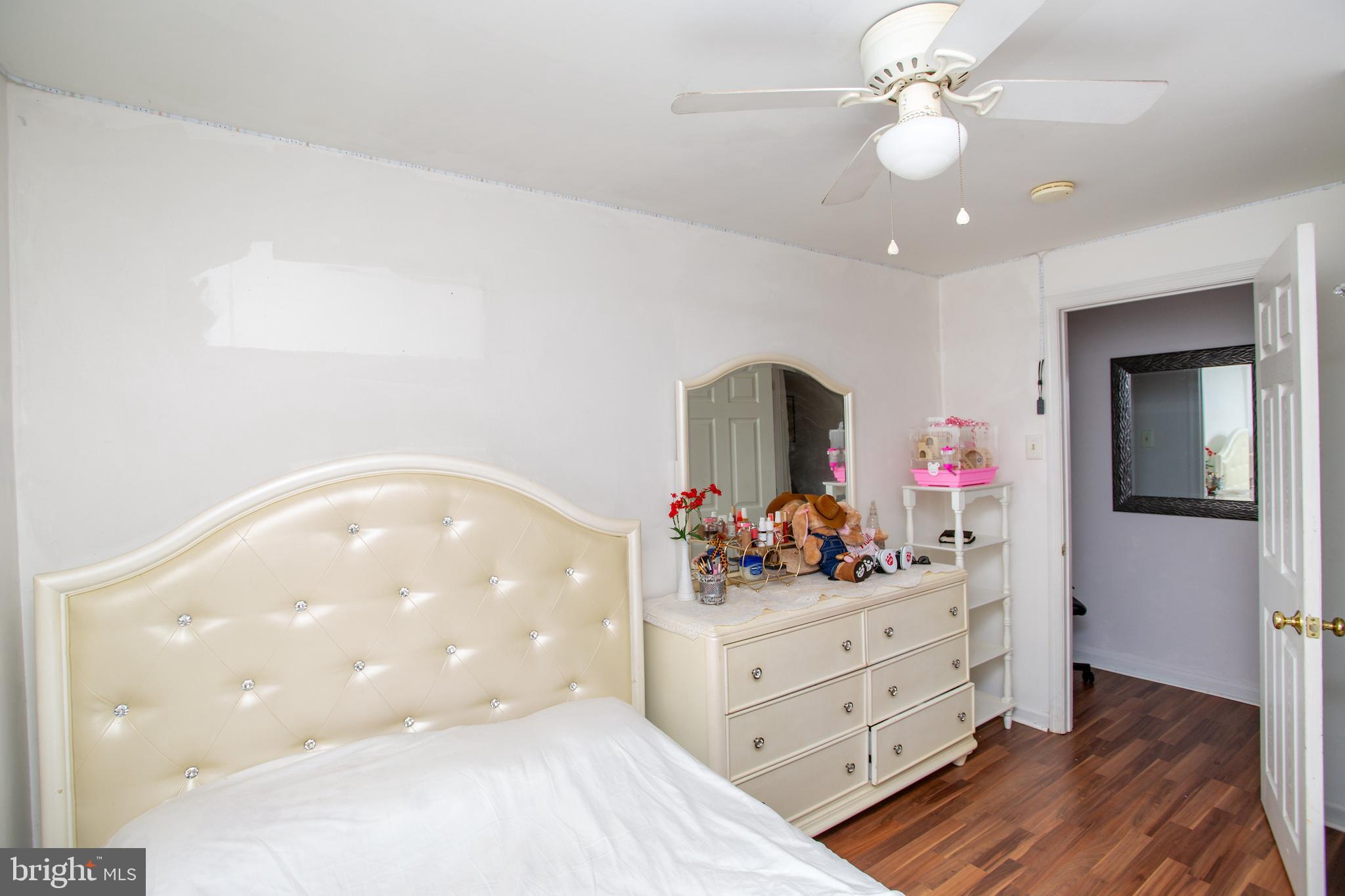 WEDGEWOOD - Residential