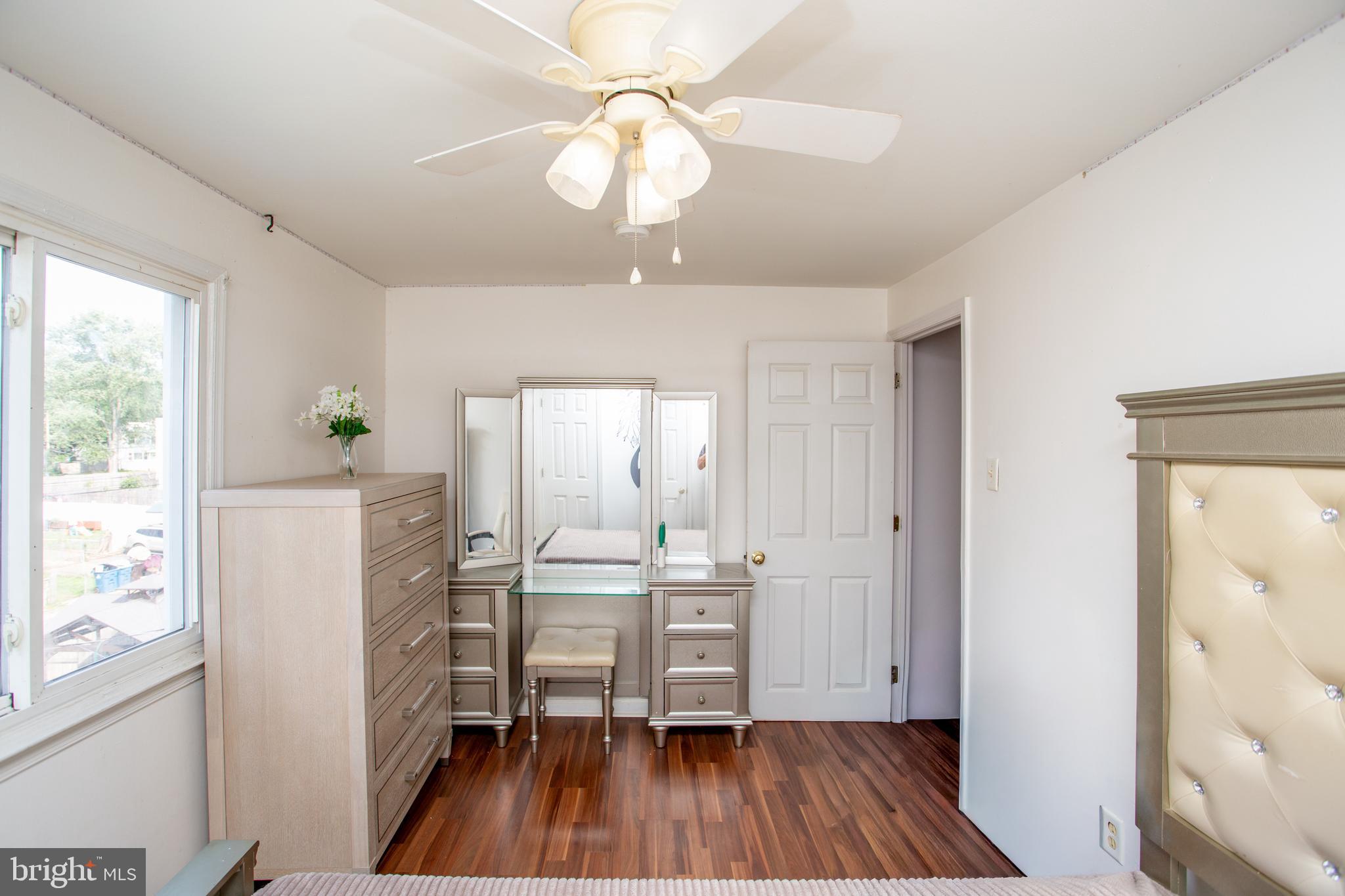 WEDGEWOOD - Residential