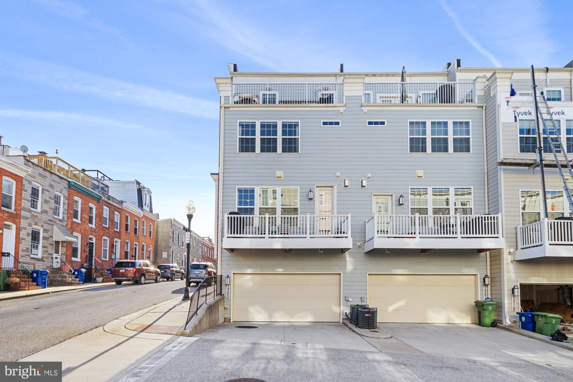 RIVERSIDE - Residential