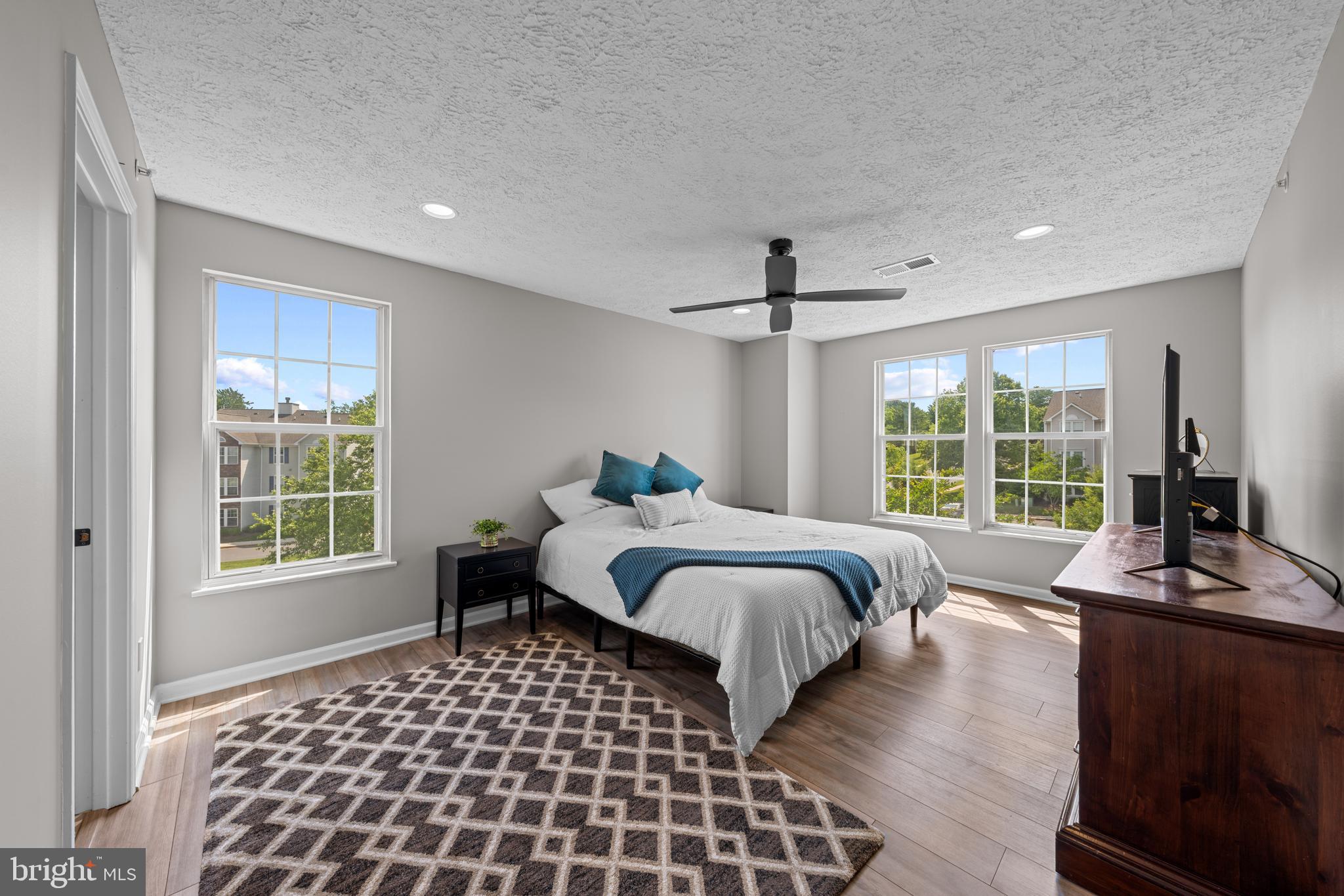 STUART MECHANIC - Residential