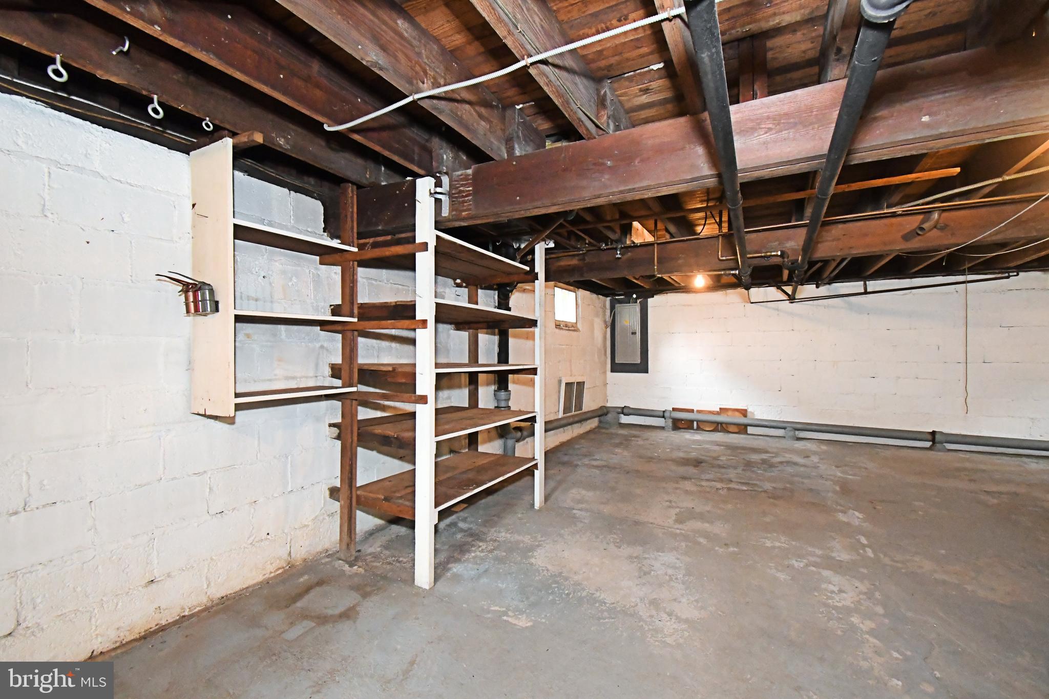 EAST ORELAND - Residential
