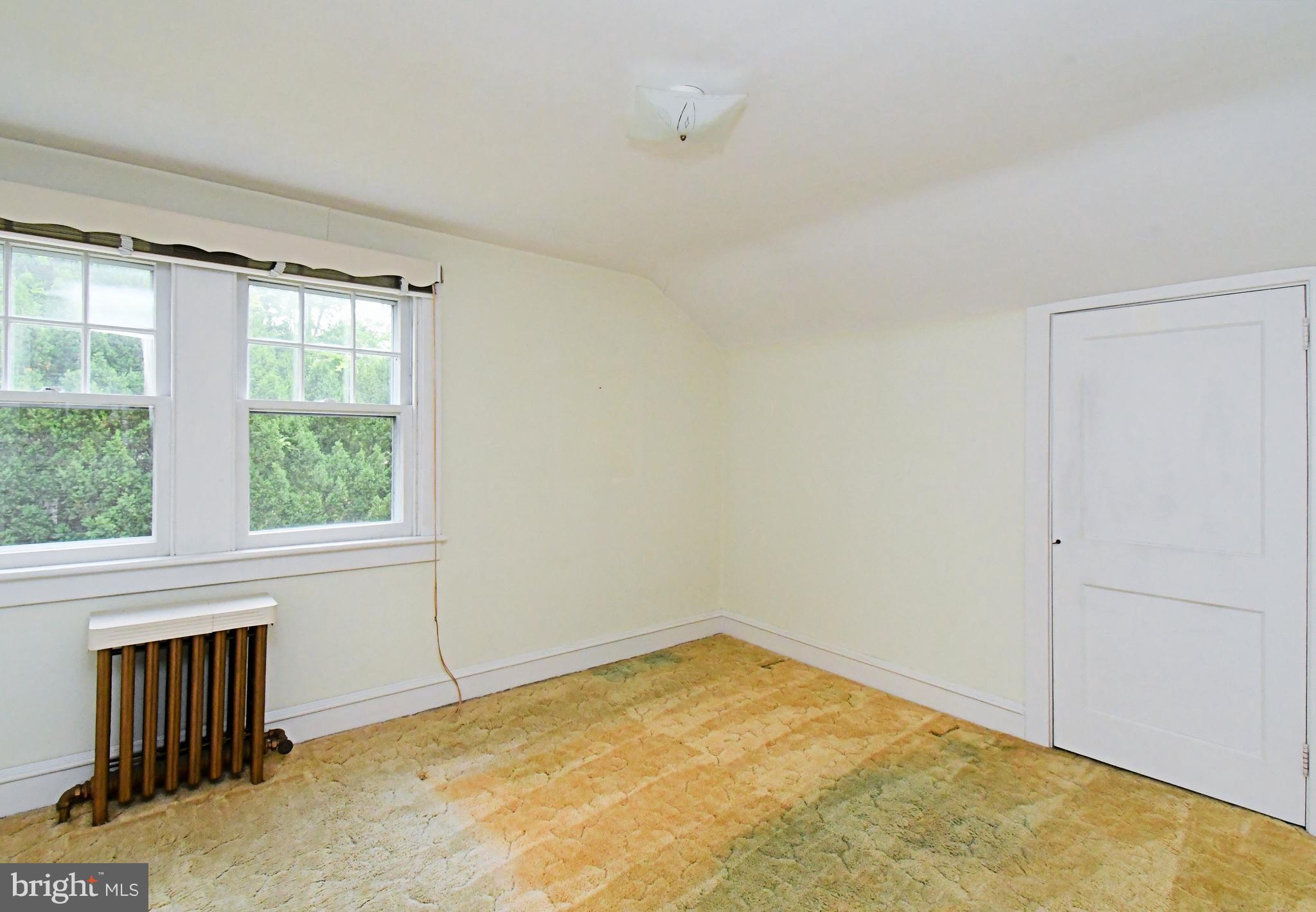 EAST ORELAND - Residential