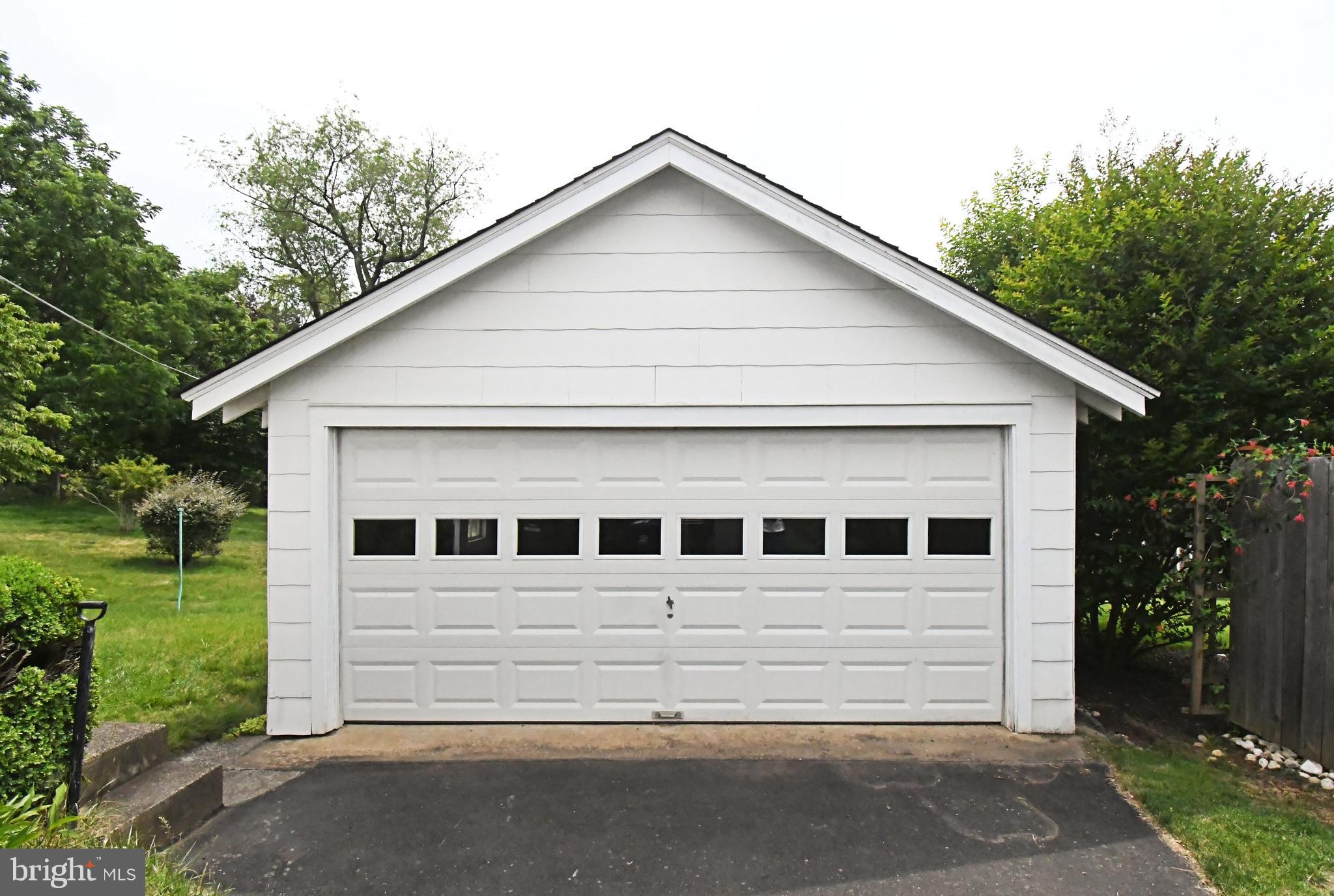 EAST ORELAND - Residential