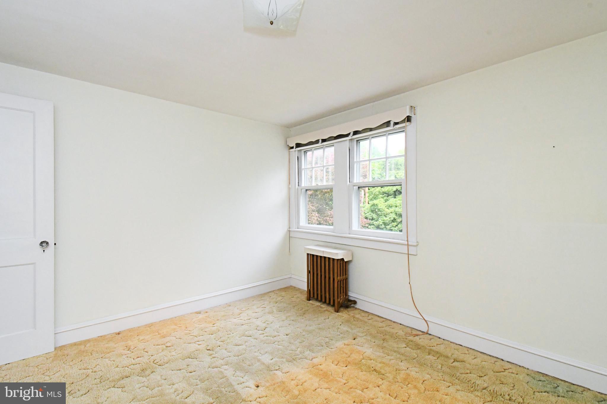 EAST ORELAND - Residential