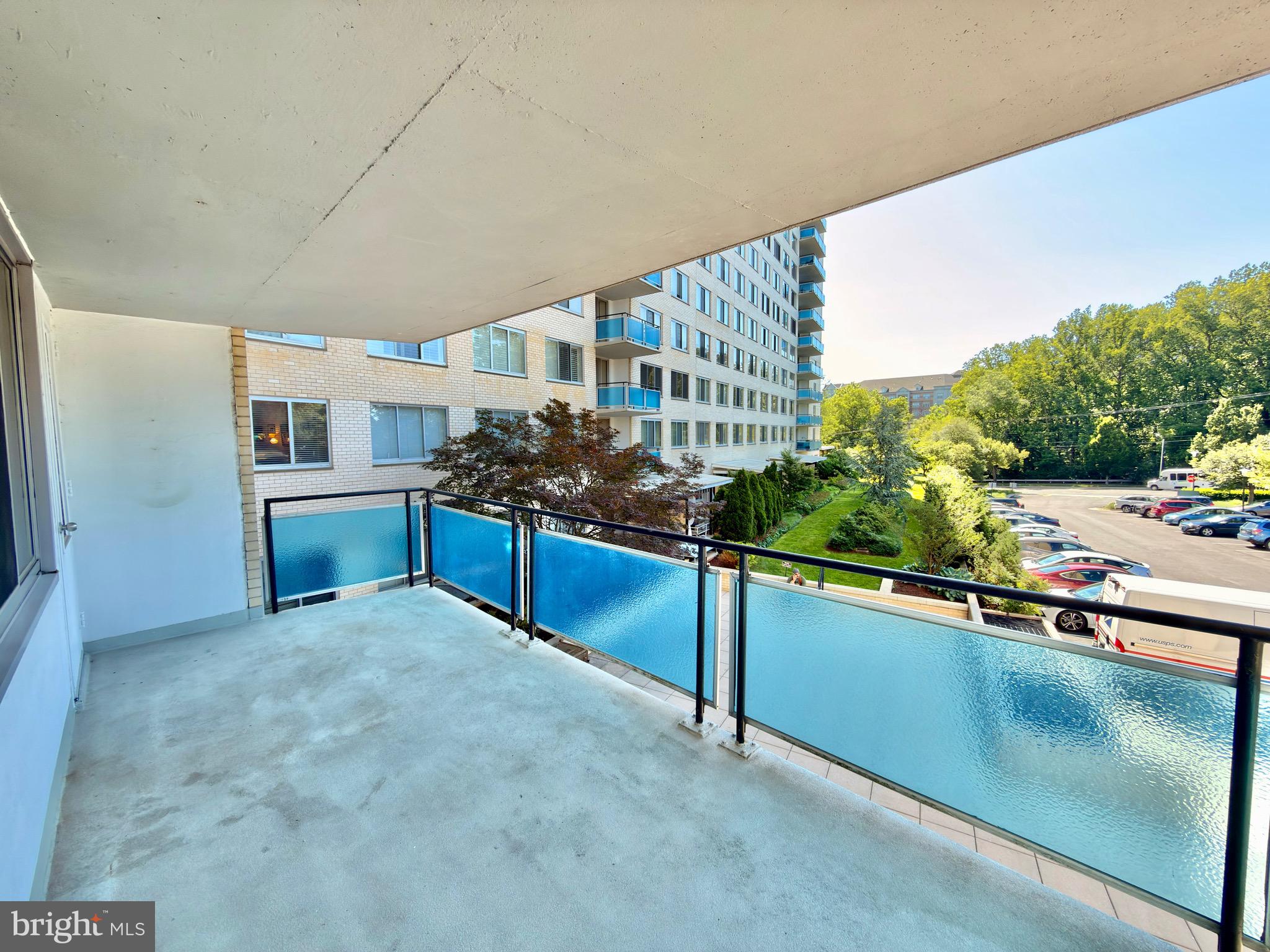 GROSVENOR PARK - Residential