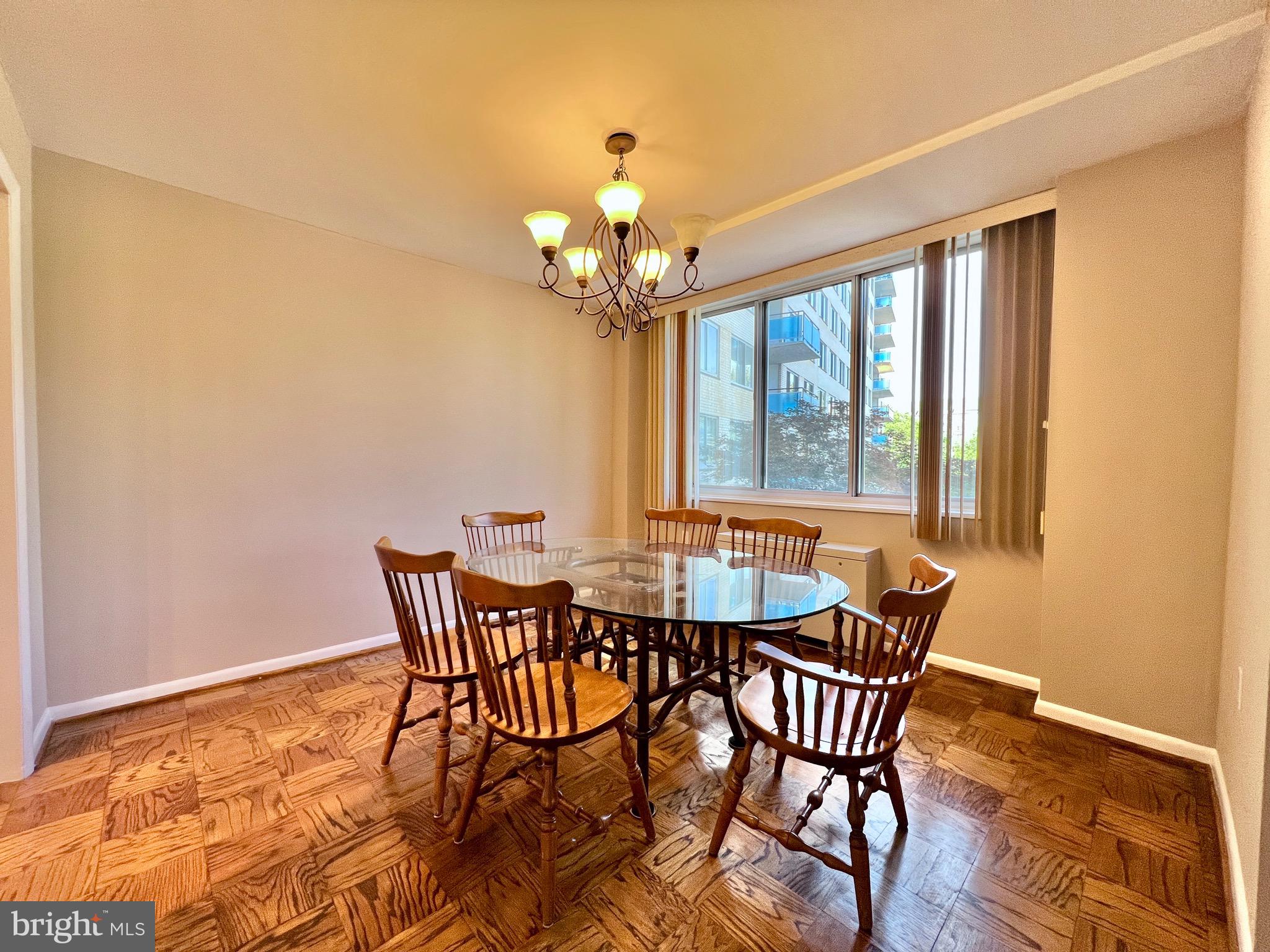 GROSVENOR PARK - Residential