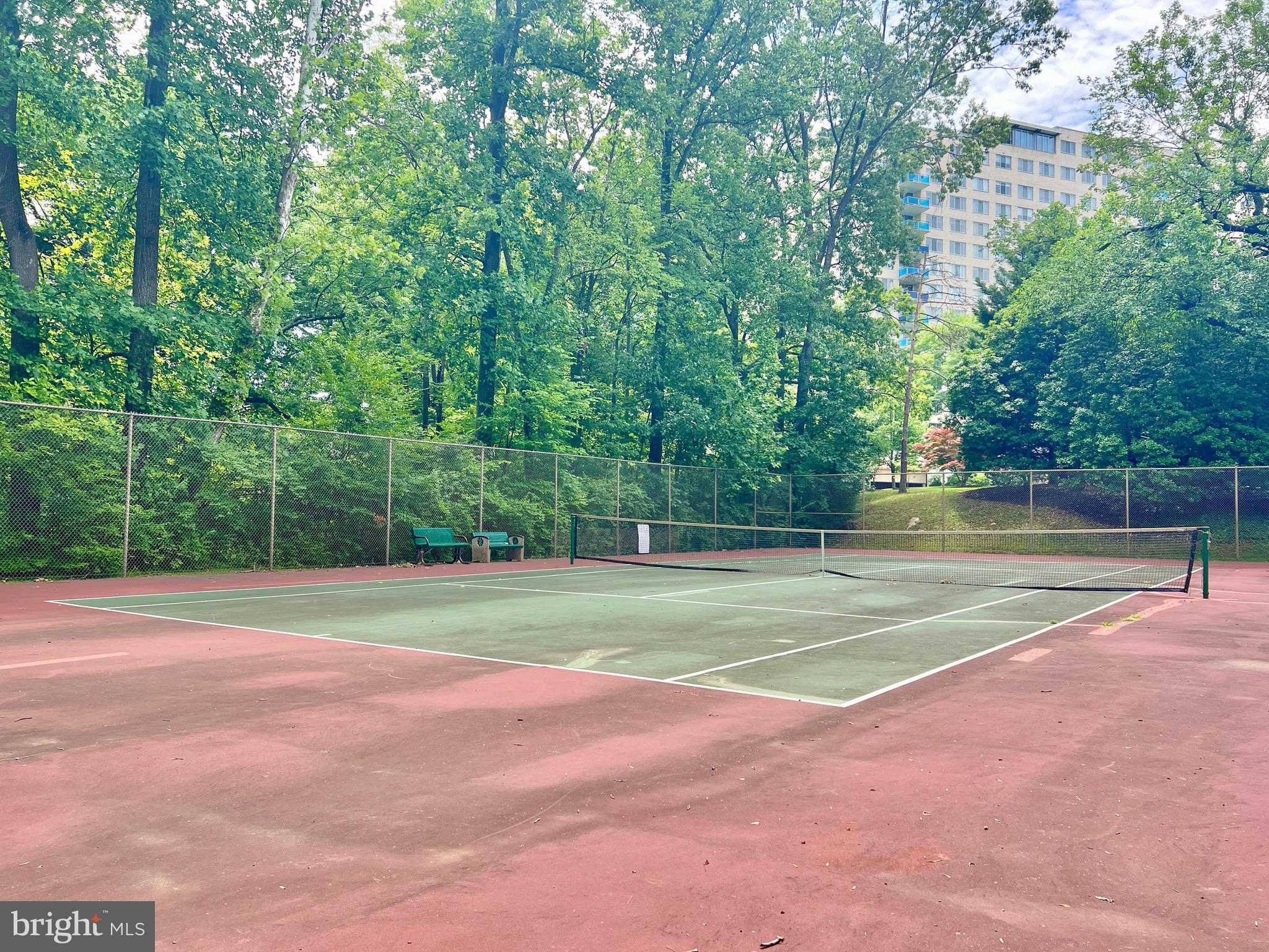 GROSVENOR PARK - Residential