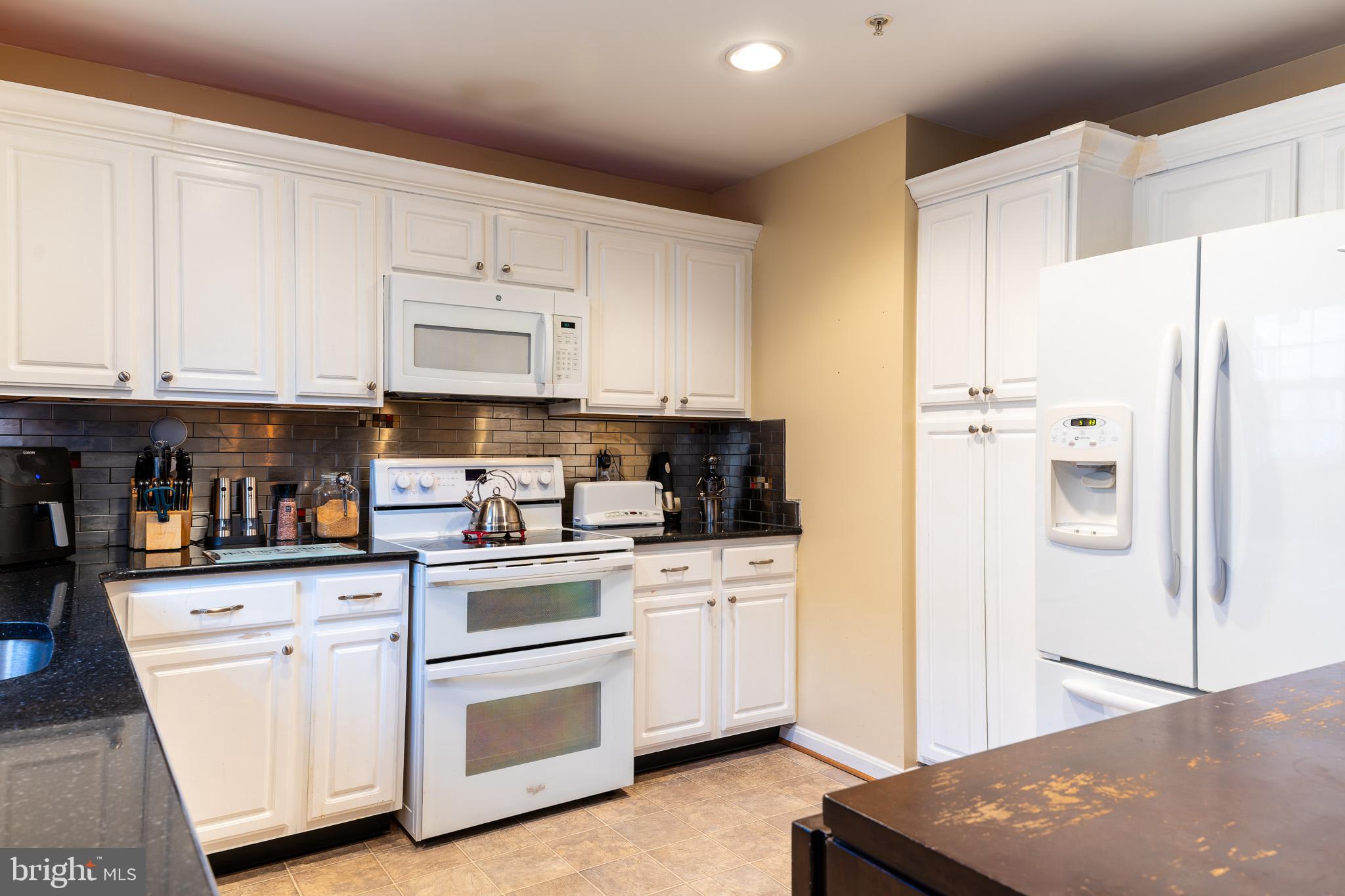 SYLVAN HEIGHTS PLAT 1> - Residential