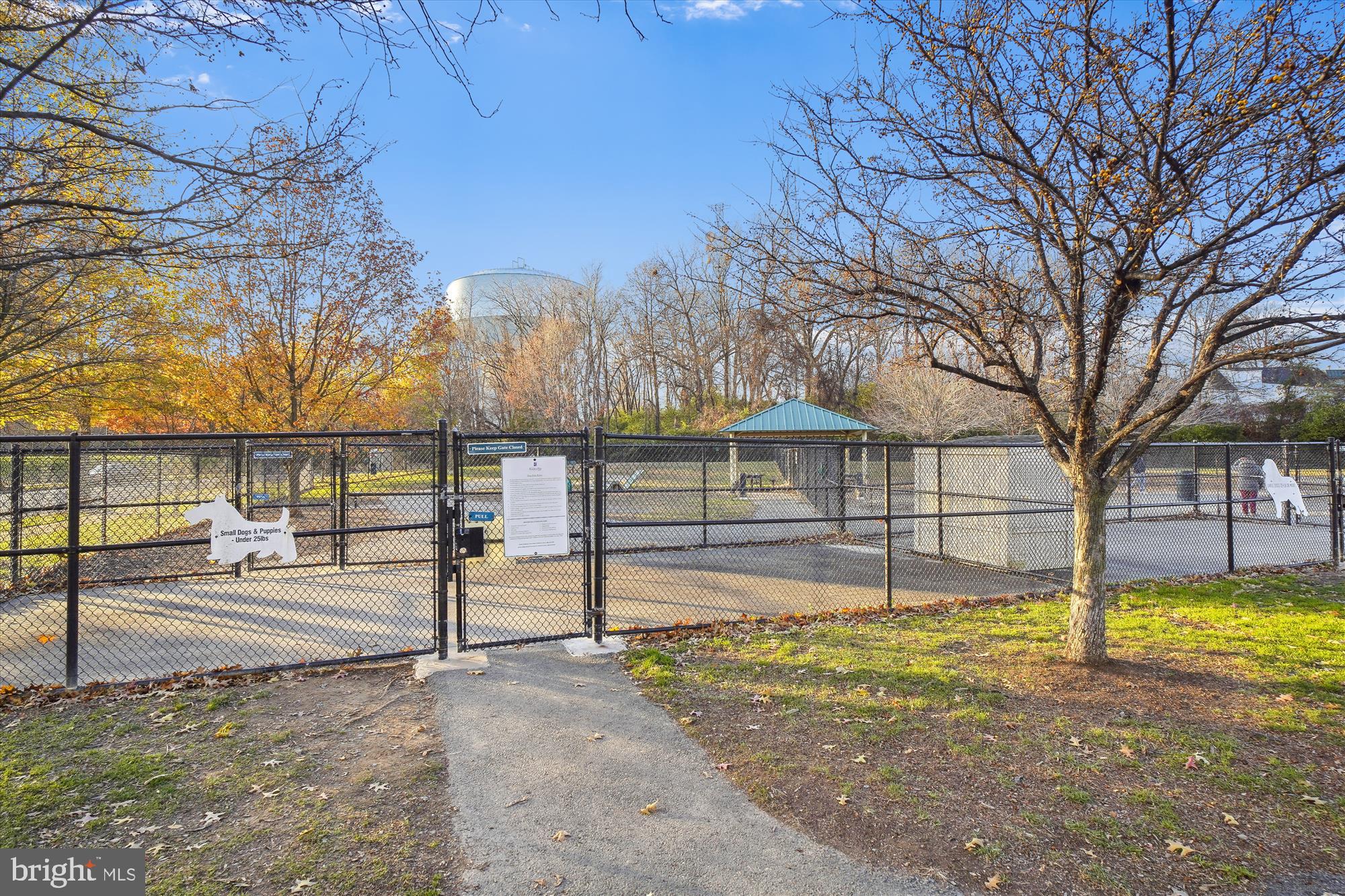 KING FARM WATKINS POND - Residential