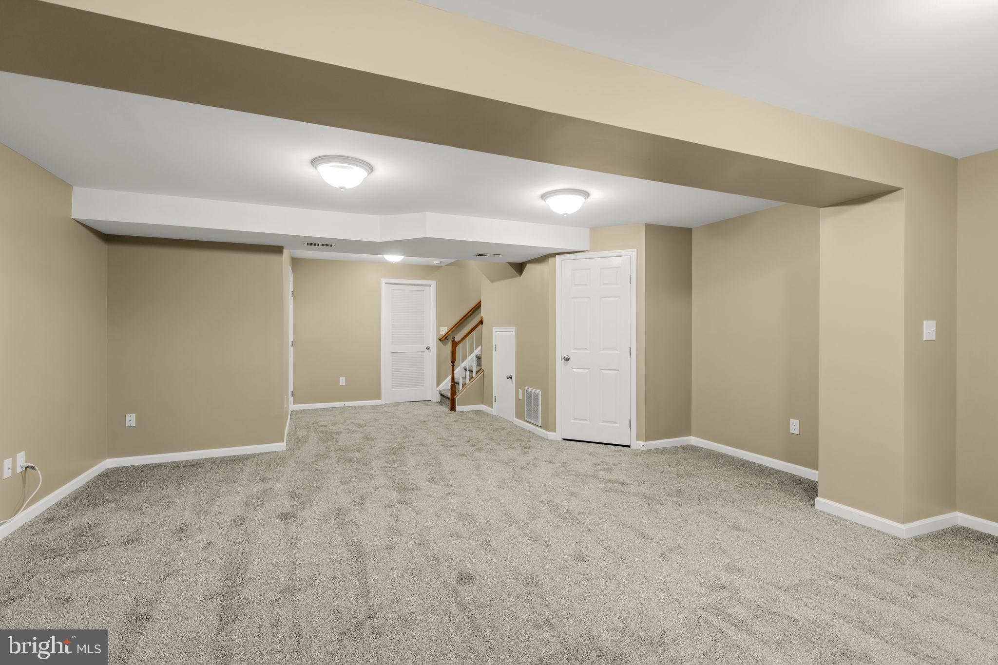 NORTHFIELD - Residential