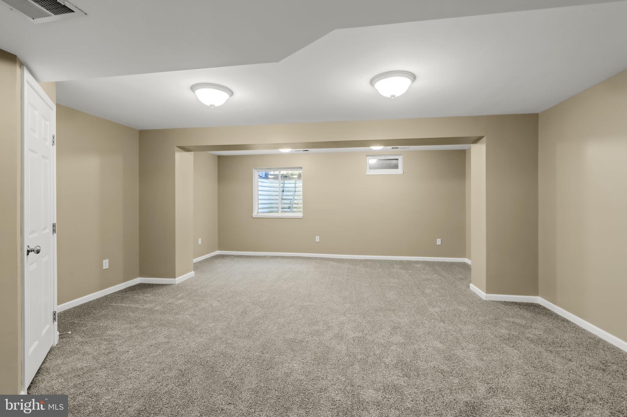 NORTHFIELD - Residential
