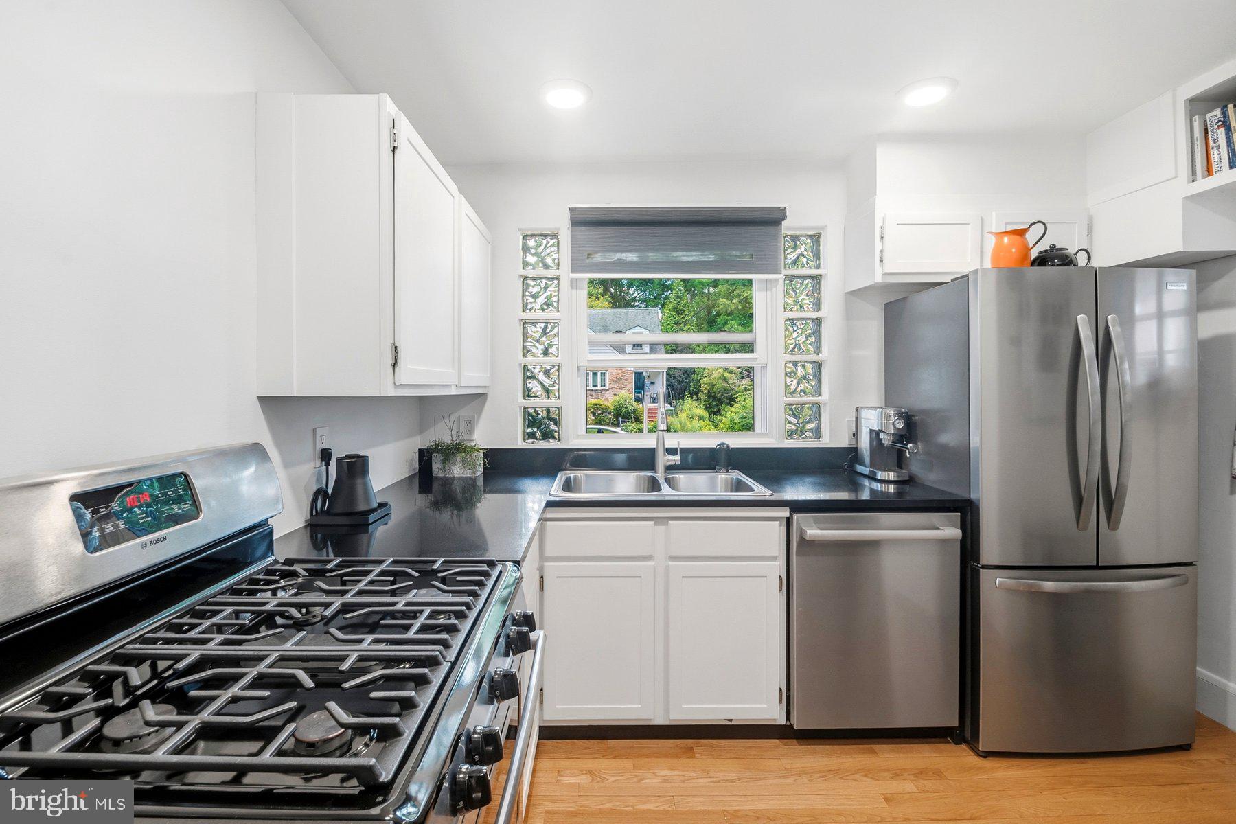MOUNT WASHINGTON - Residential