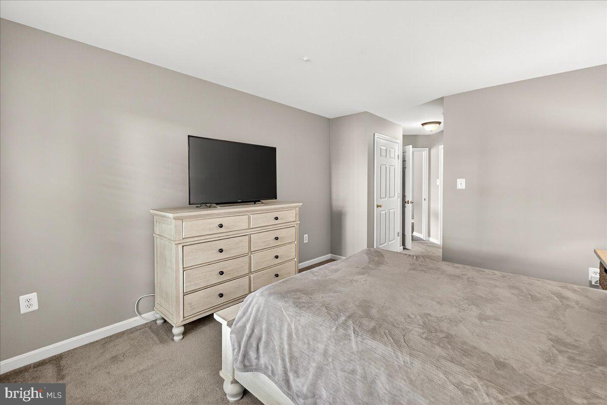 WHITTIER ECHO GLEN - Residential