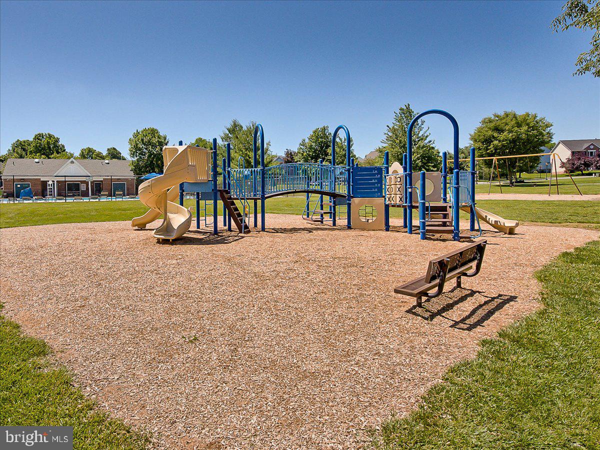 WHITTIER ECHO GLEN - Residential