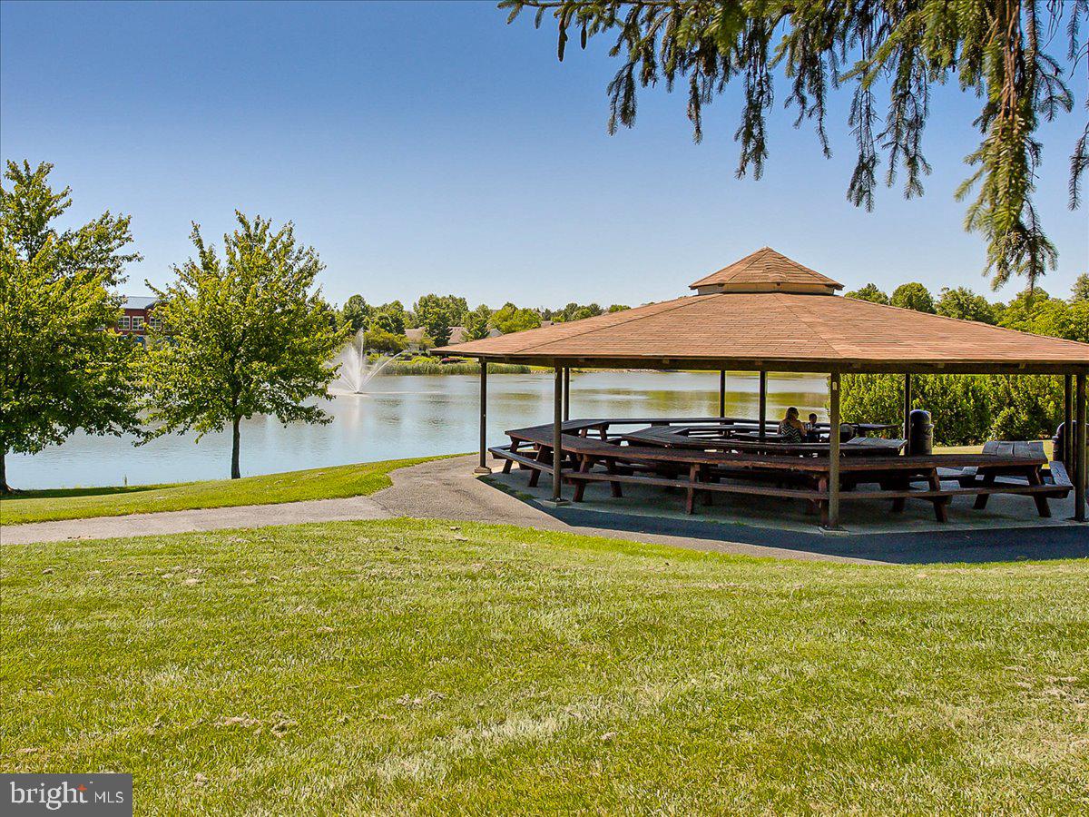 WHITTIER ECHO GLEN - Residential