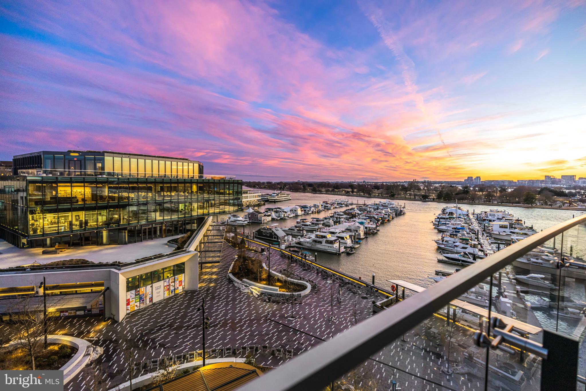 SOUTHWEST WATERFRONT - Residential