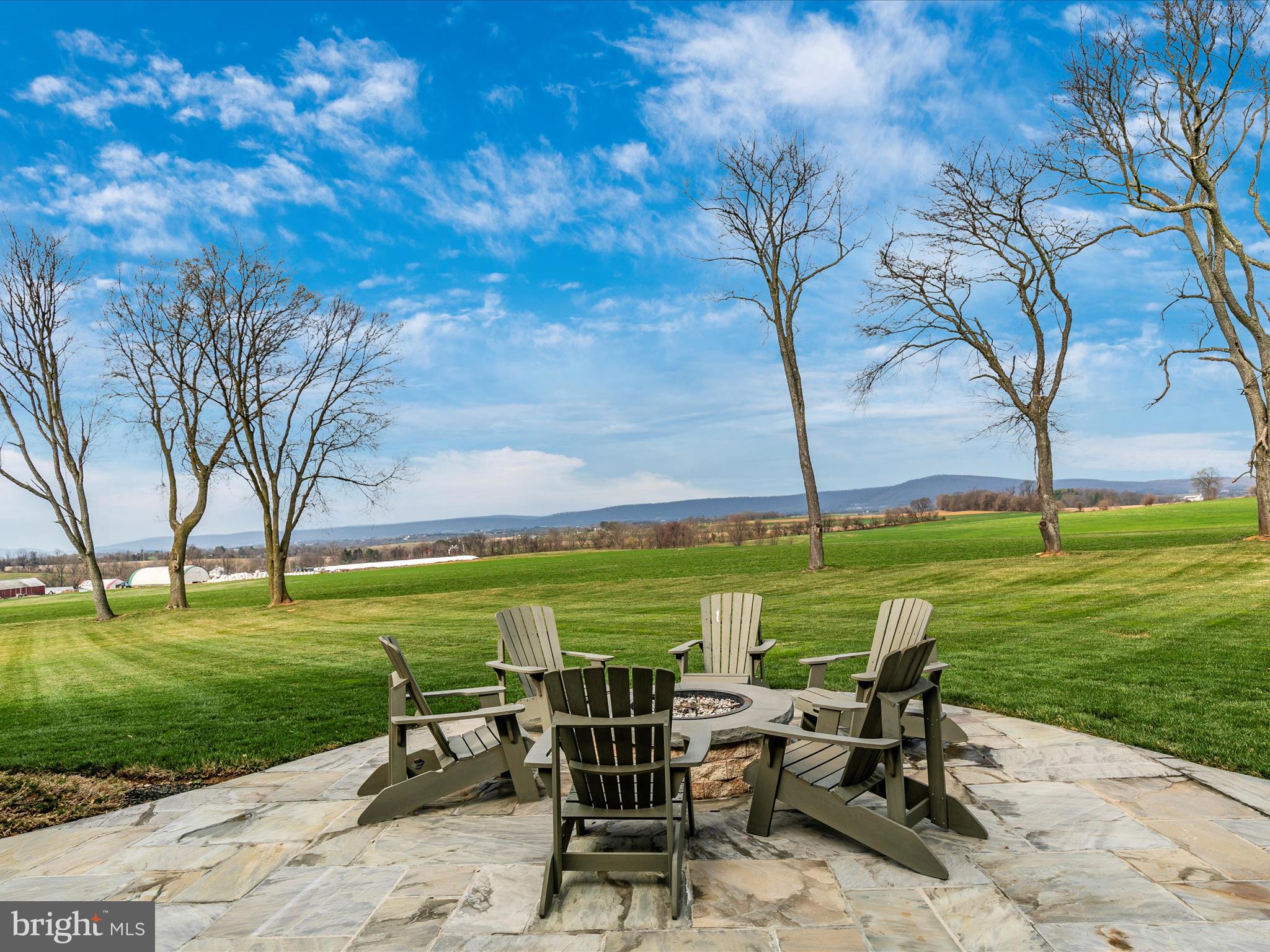 DEER SPRING FARMS - Residential