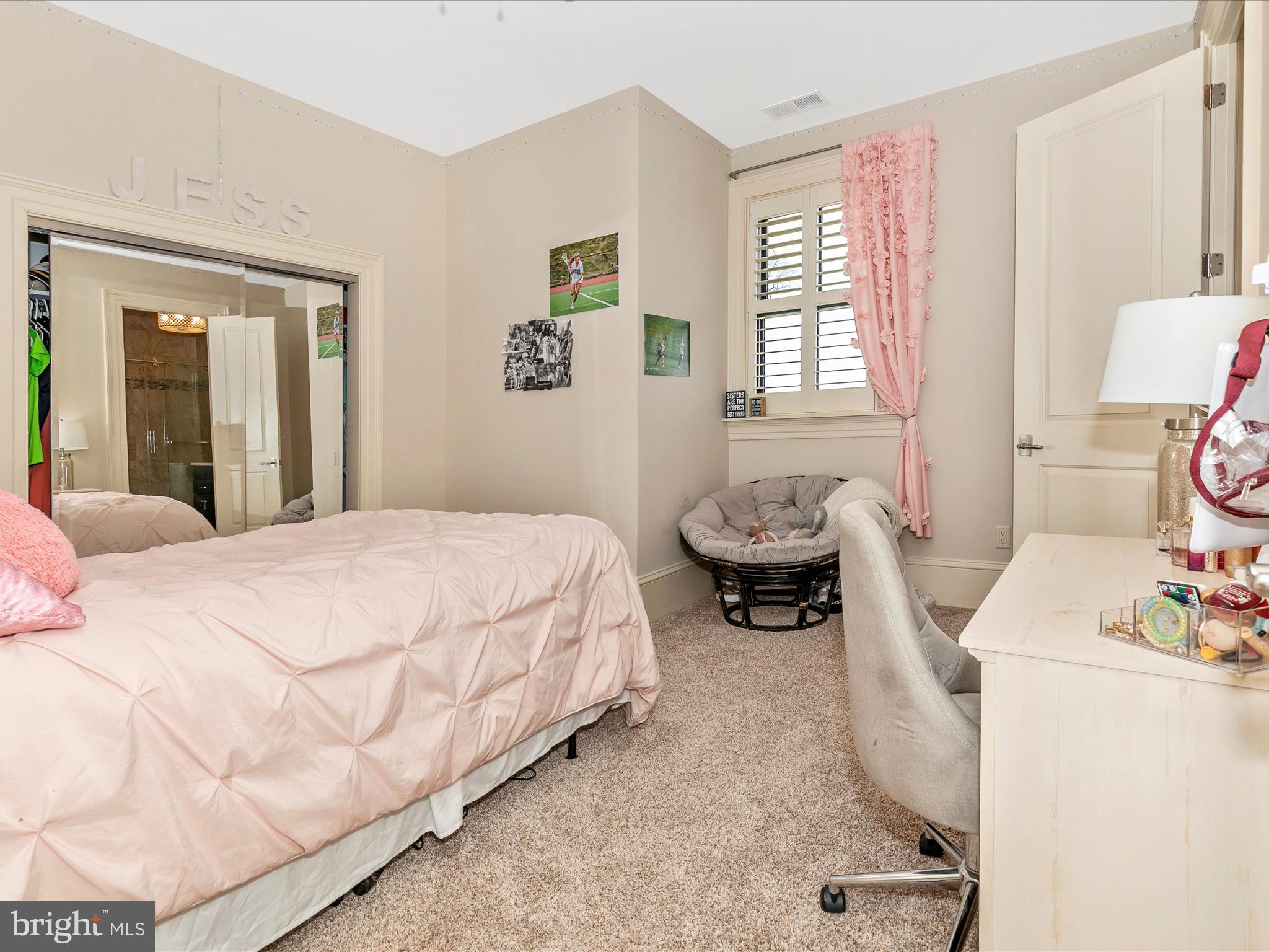 DEER SPRING FARMS - Residential